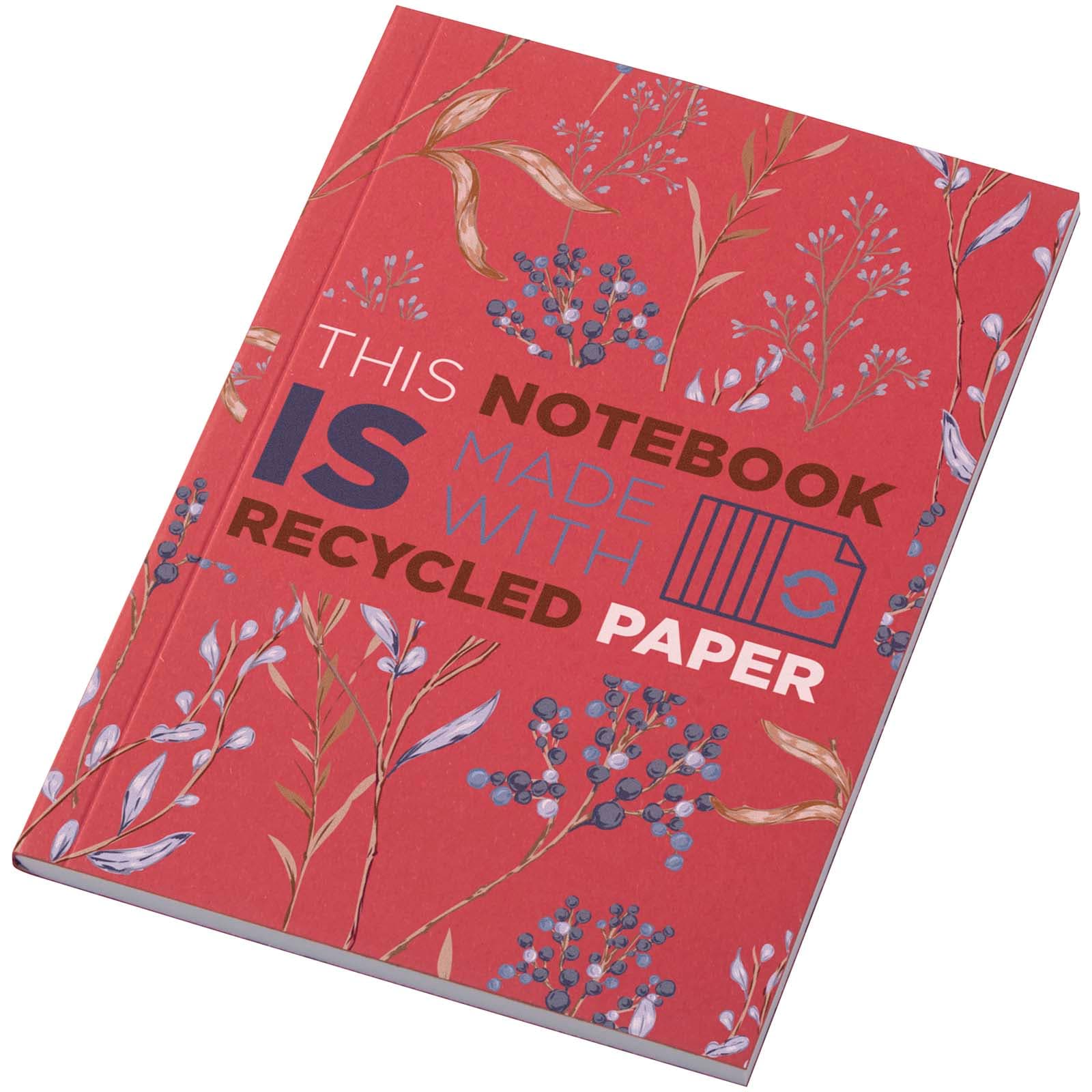Cahier Novella AustenColours A6 recyclé à couverture souple de 50 feuilles coloris Rouge
