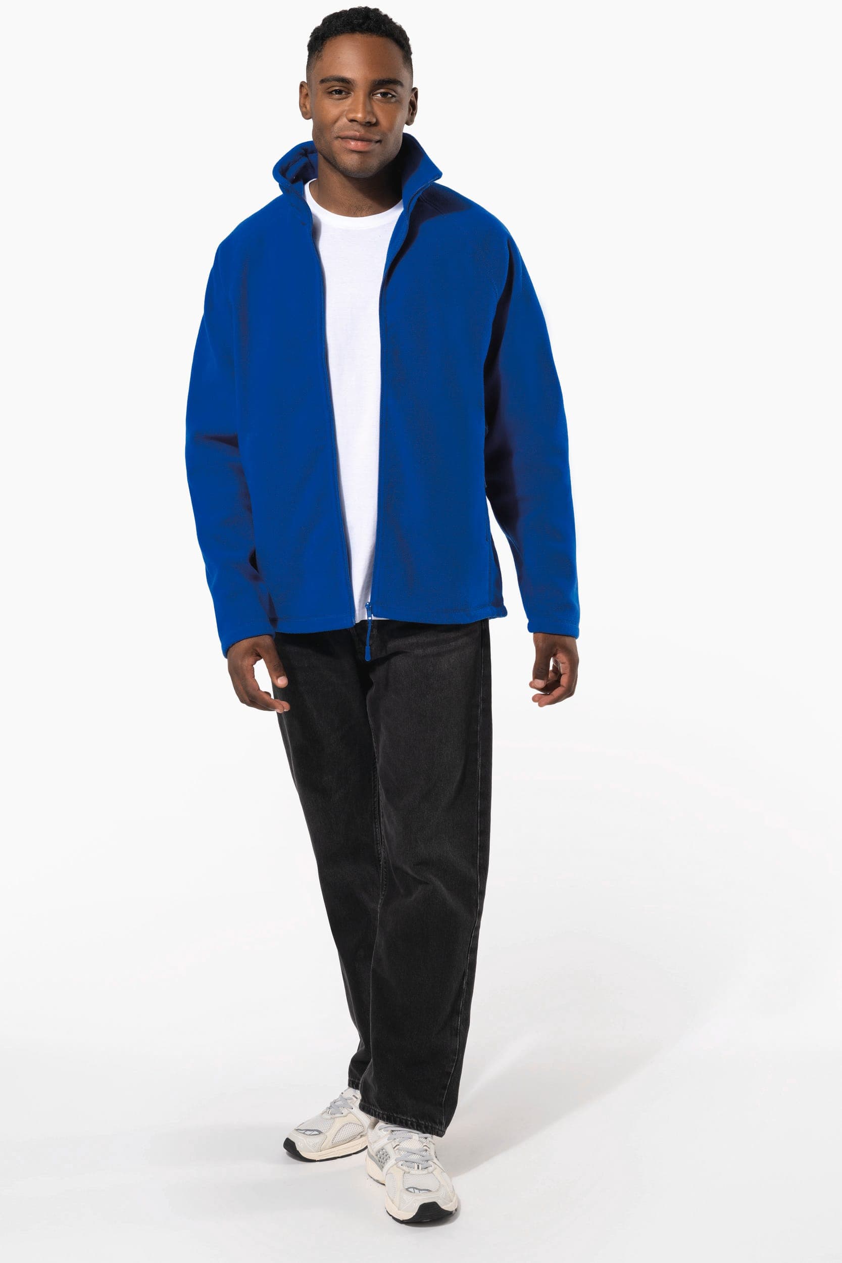 Veste micropolaire zippée manches raglan homme en situation