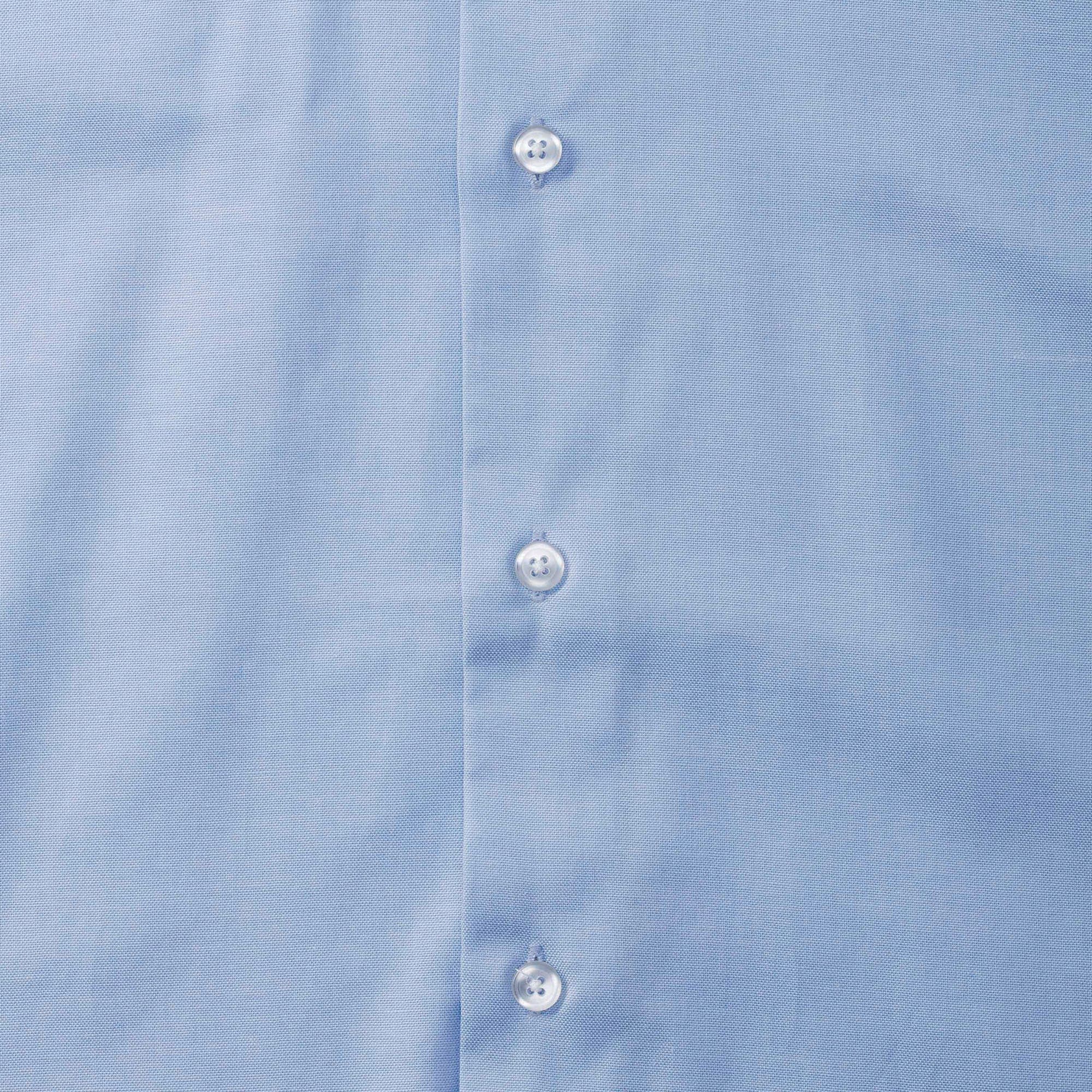 Chemise oxford cintrée manches courtes homme en situation