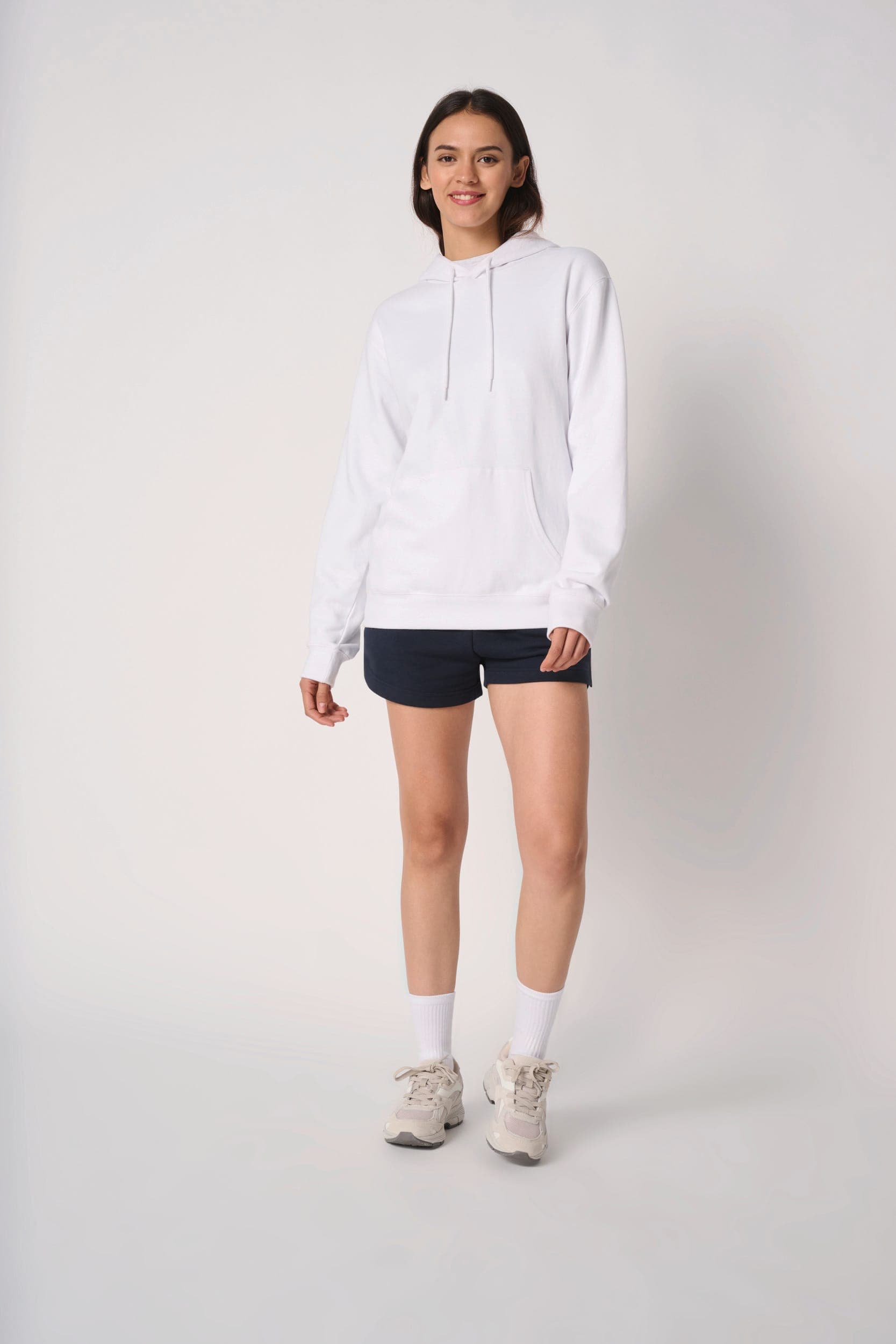 Sweat-shirt à capuche unisexe en situation