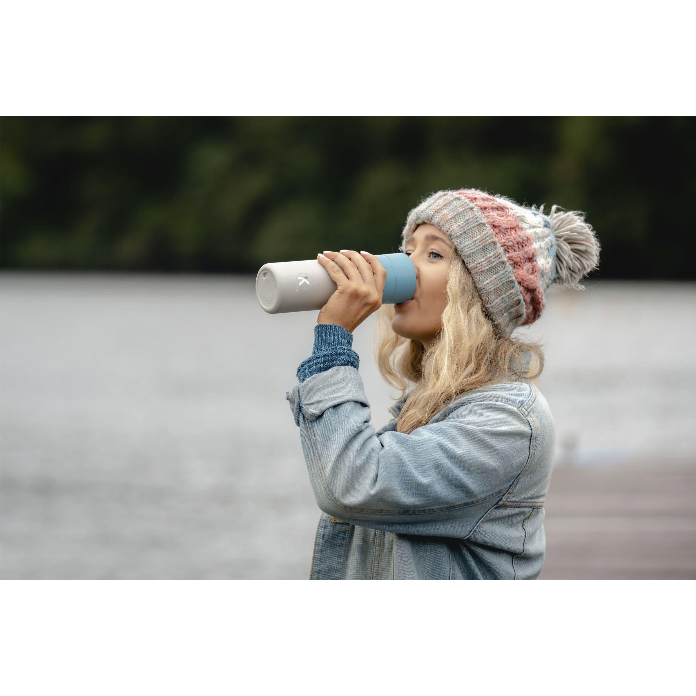 Bouteille Circular&Co réutilisable 600 ml en situation