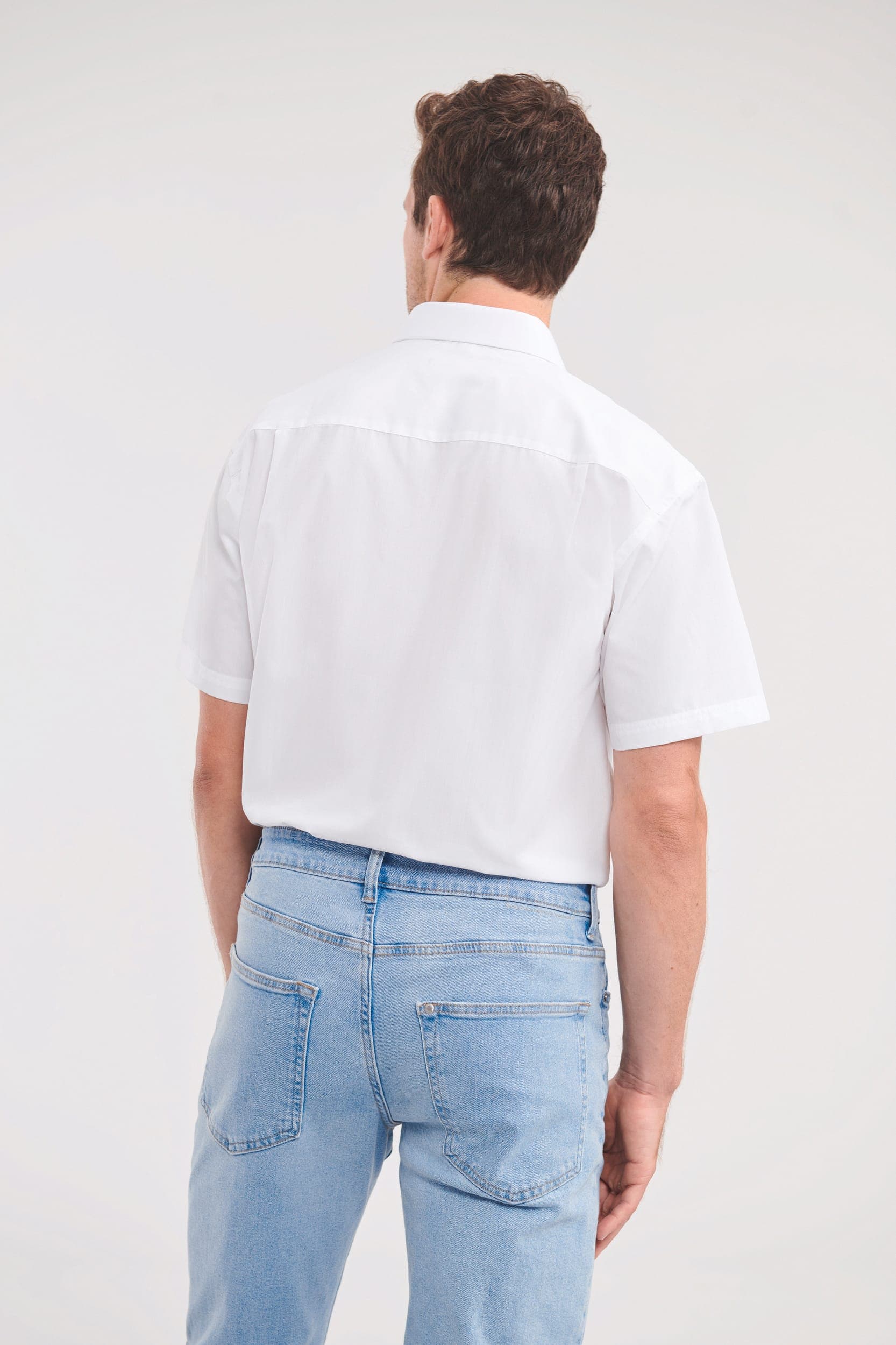 Chemise homme popeline polycoton manches courtes en situation