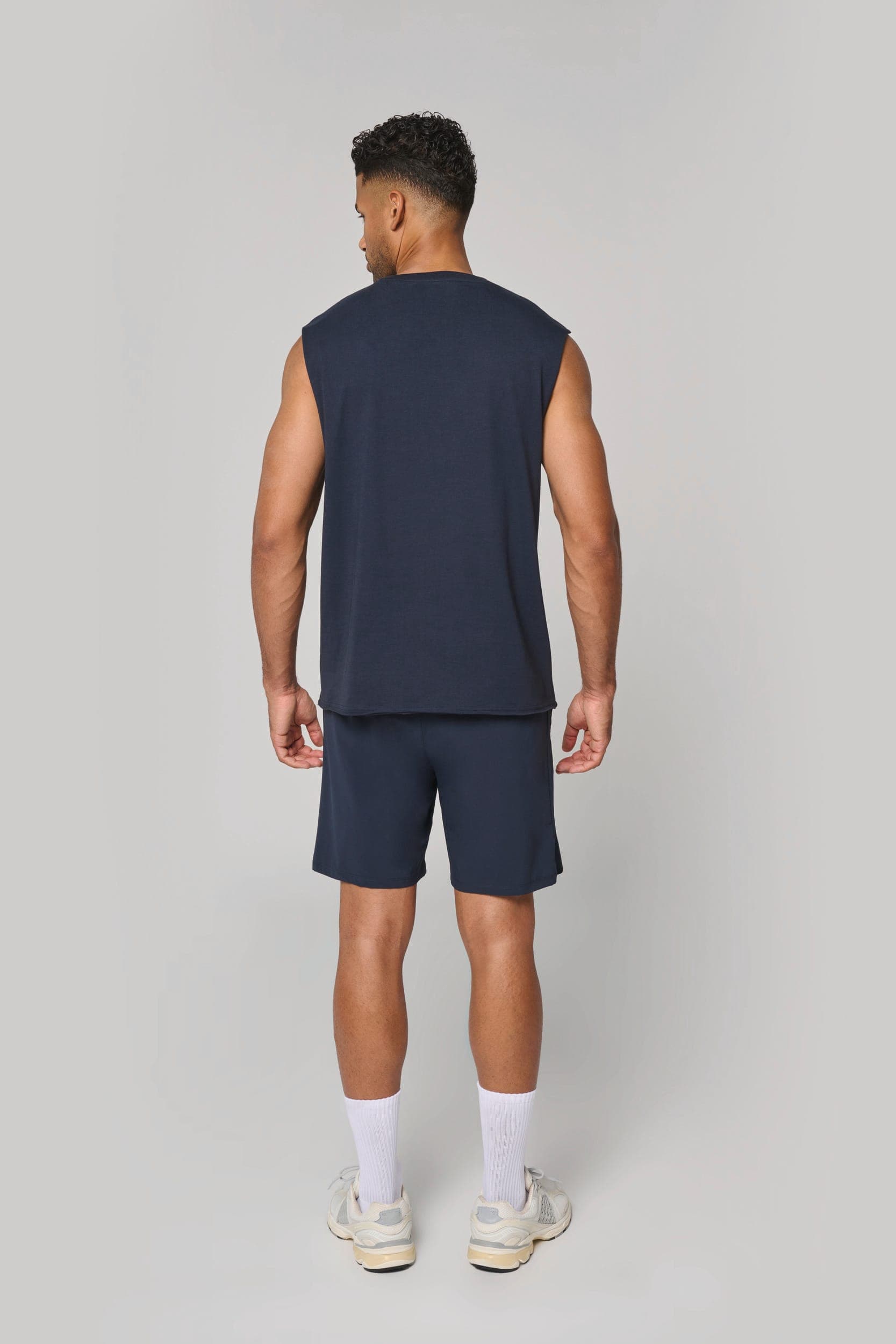 Short écoresponsable 2 en 1 avec sous short intégré homme en situation