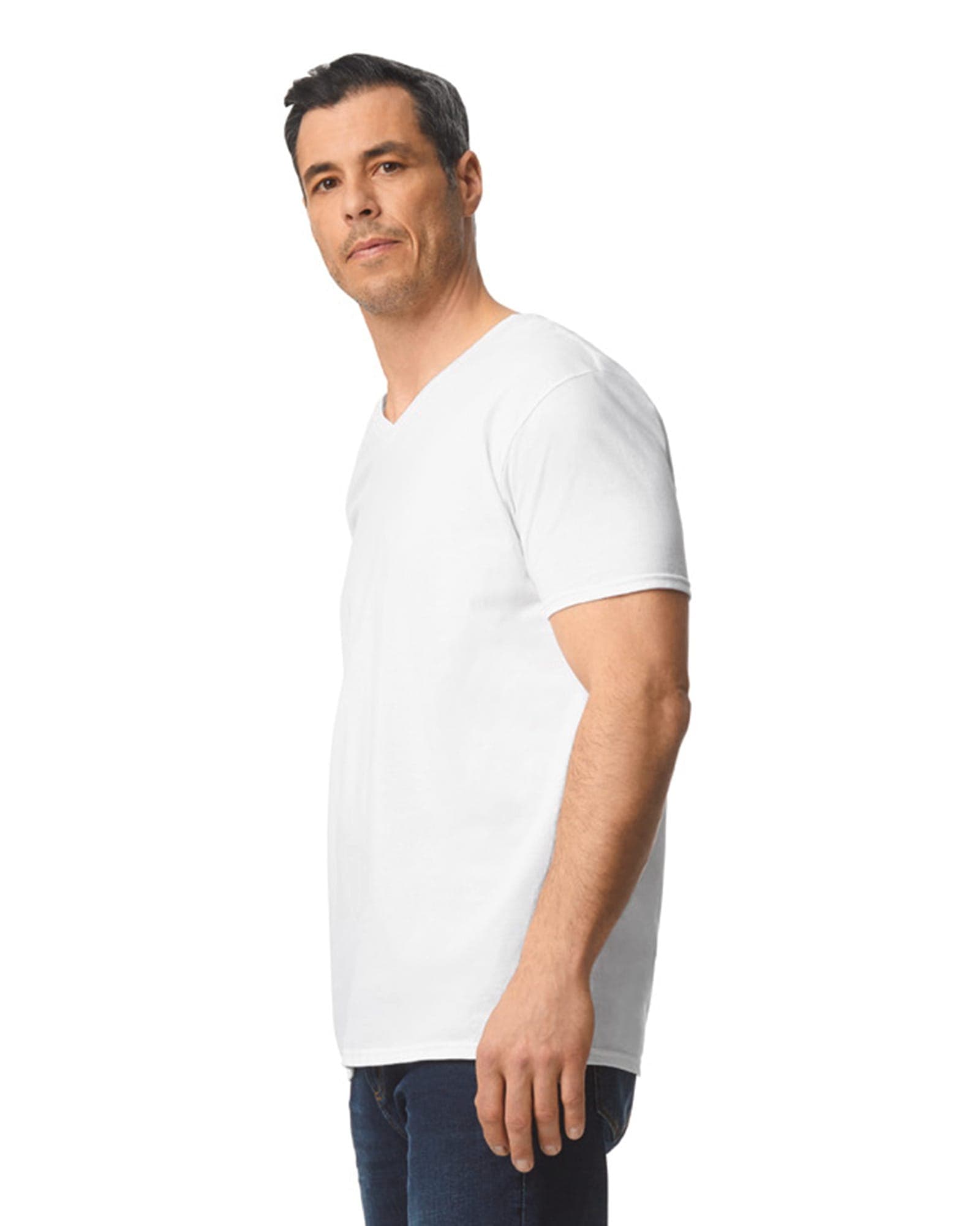 T-shirt homme col v Softstyle en situation