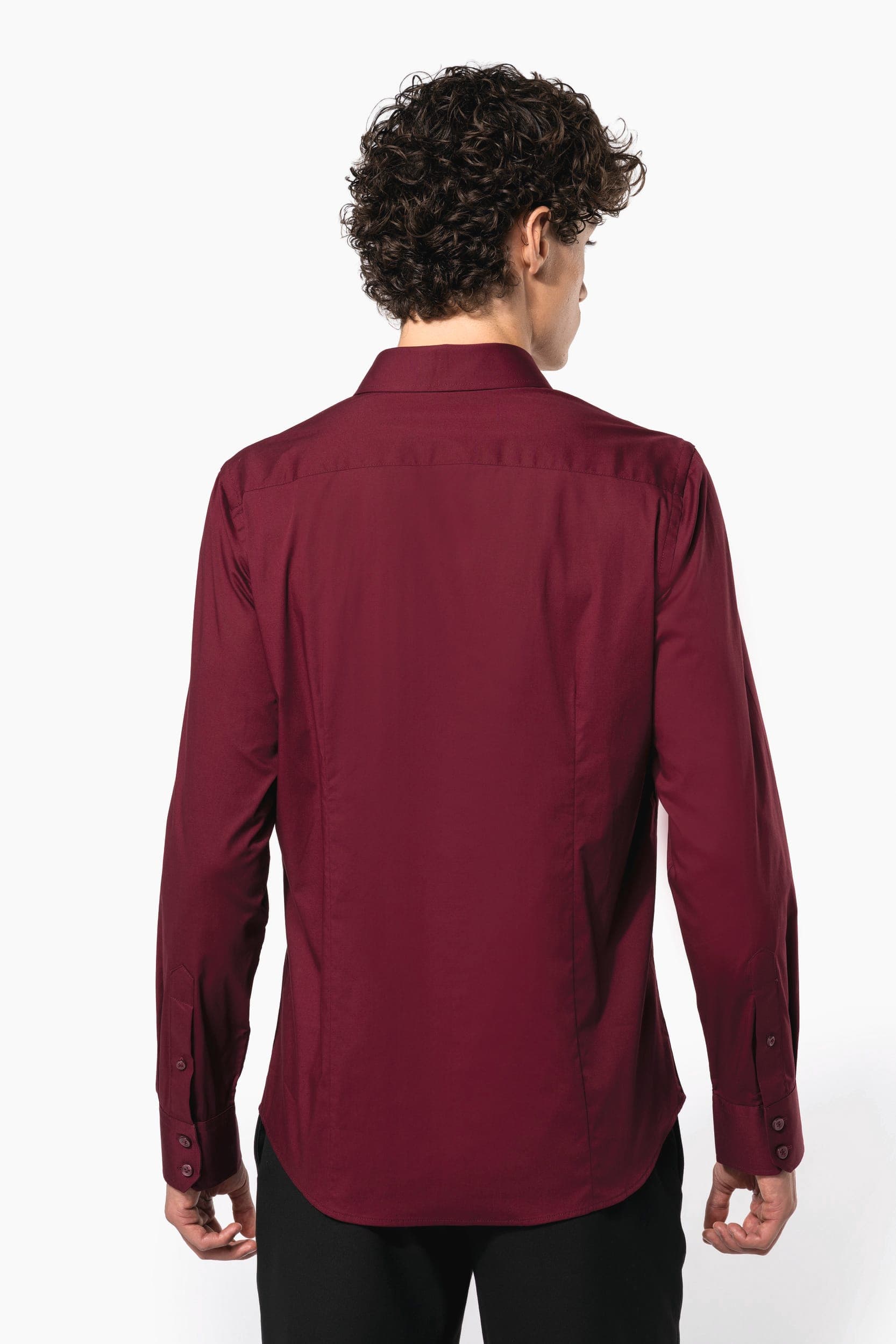 Chemise coton / élasthanne manches longues homme en situation