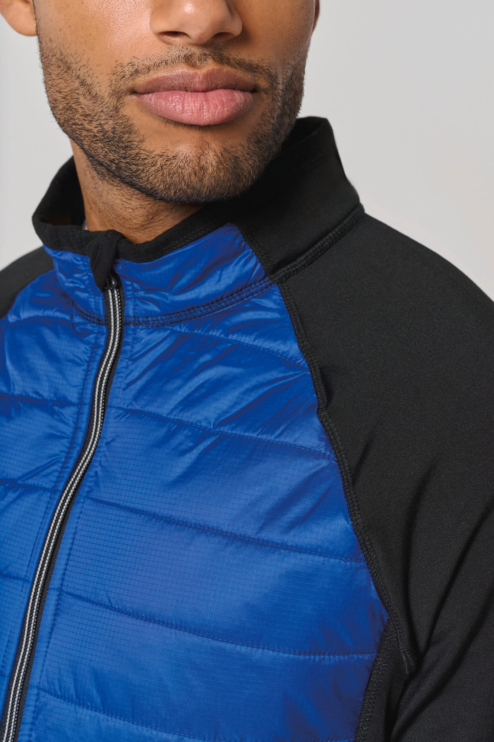 Veste sport bi-matière unisexe en situation