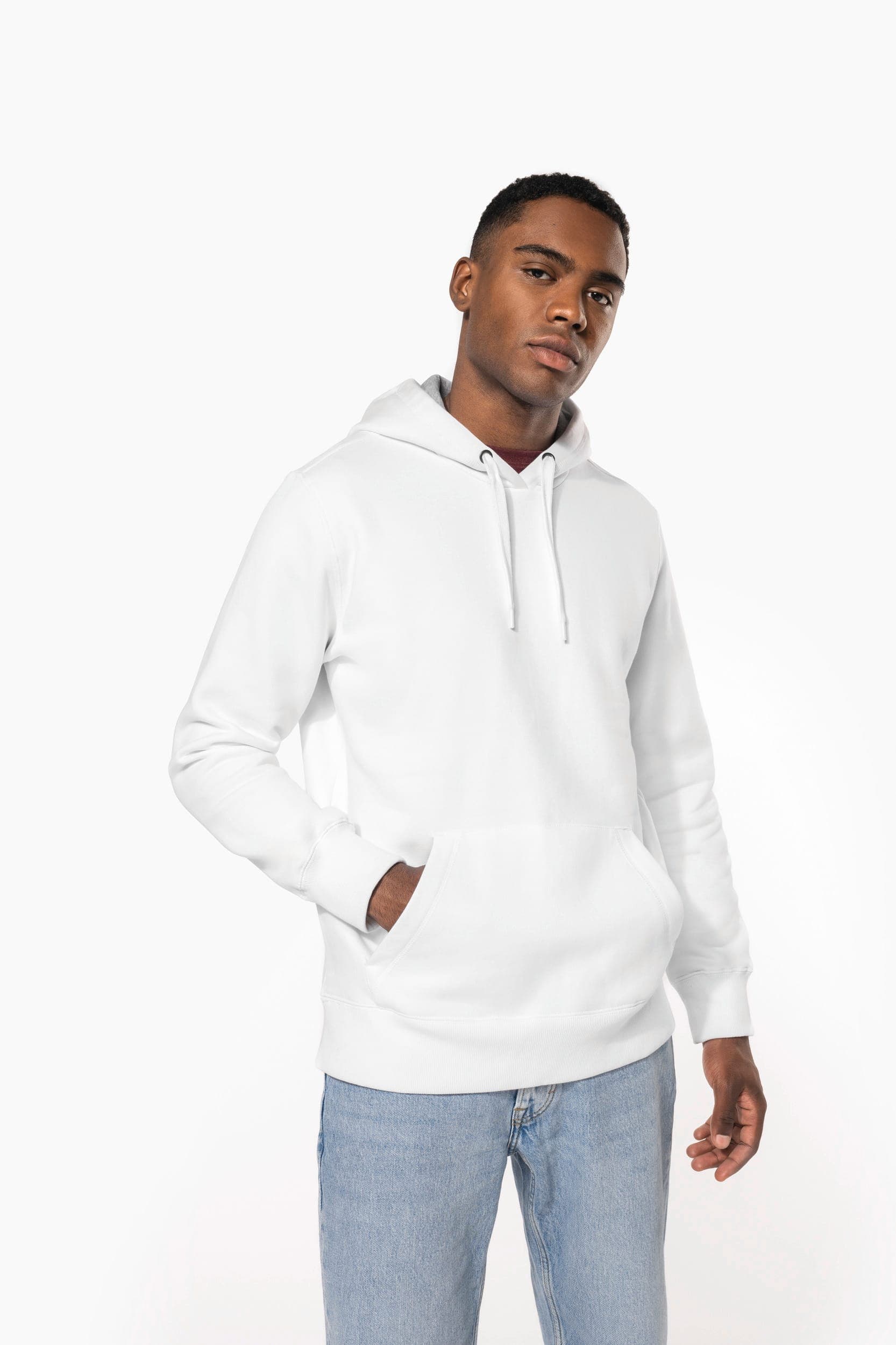 Sweat shirt capuche unisexe en situation
