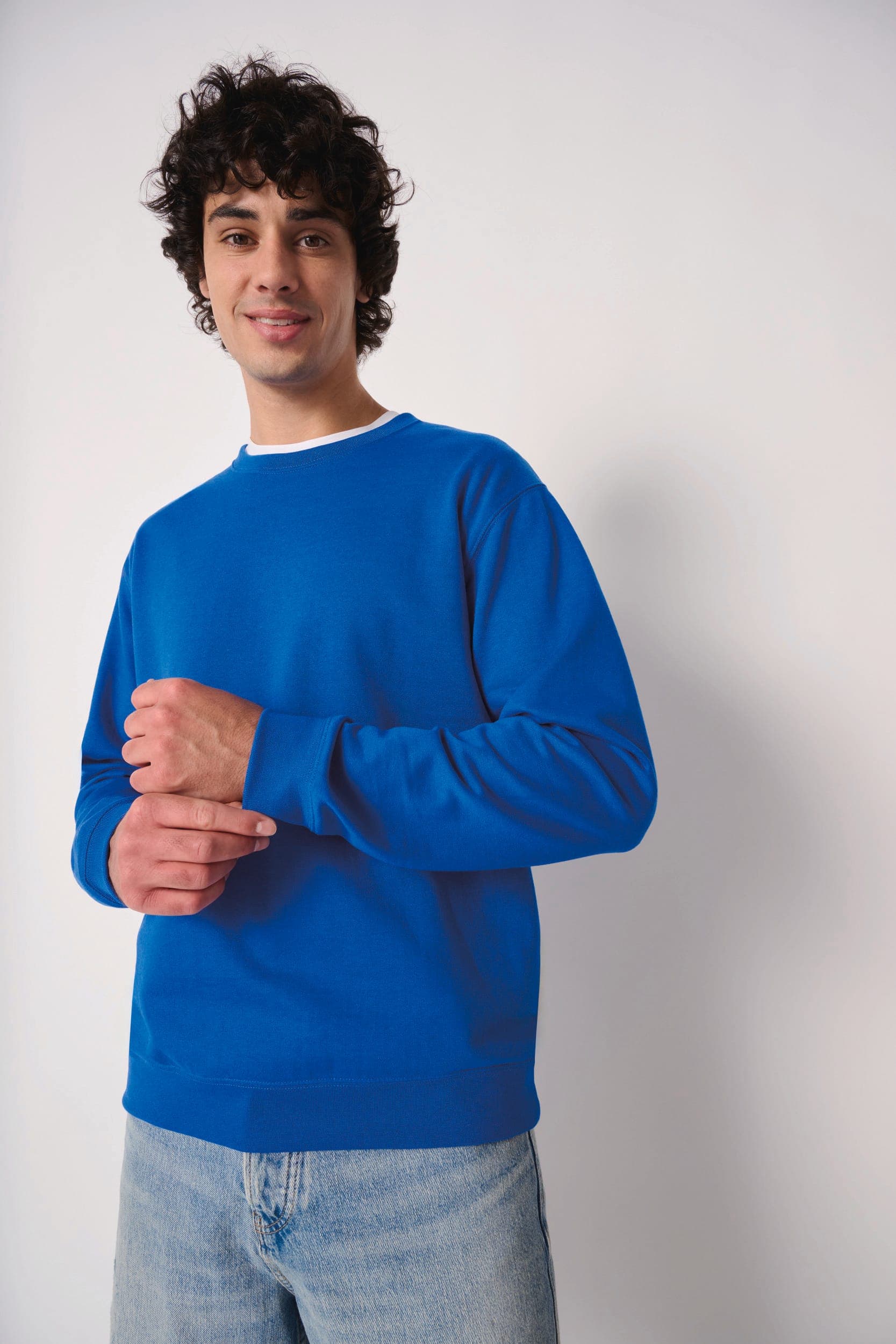 Sweat-shirt col rond unisexe en situation