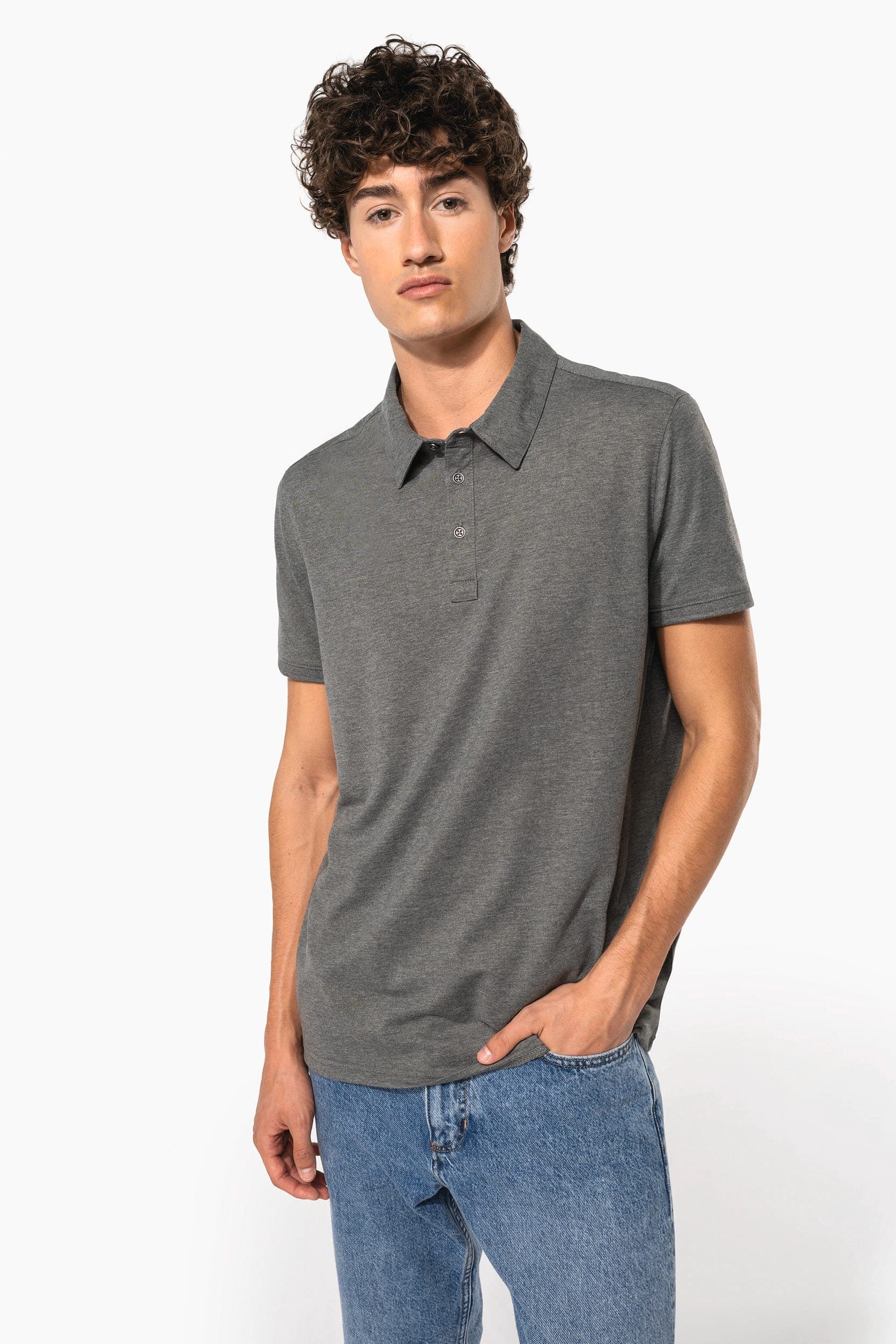 Polo jersey manches courtes homme en situation