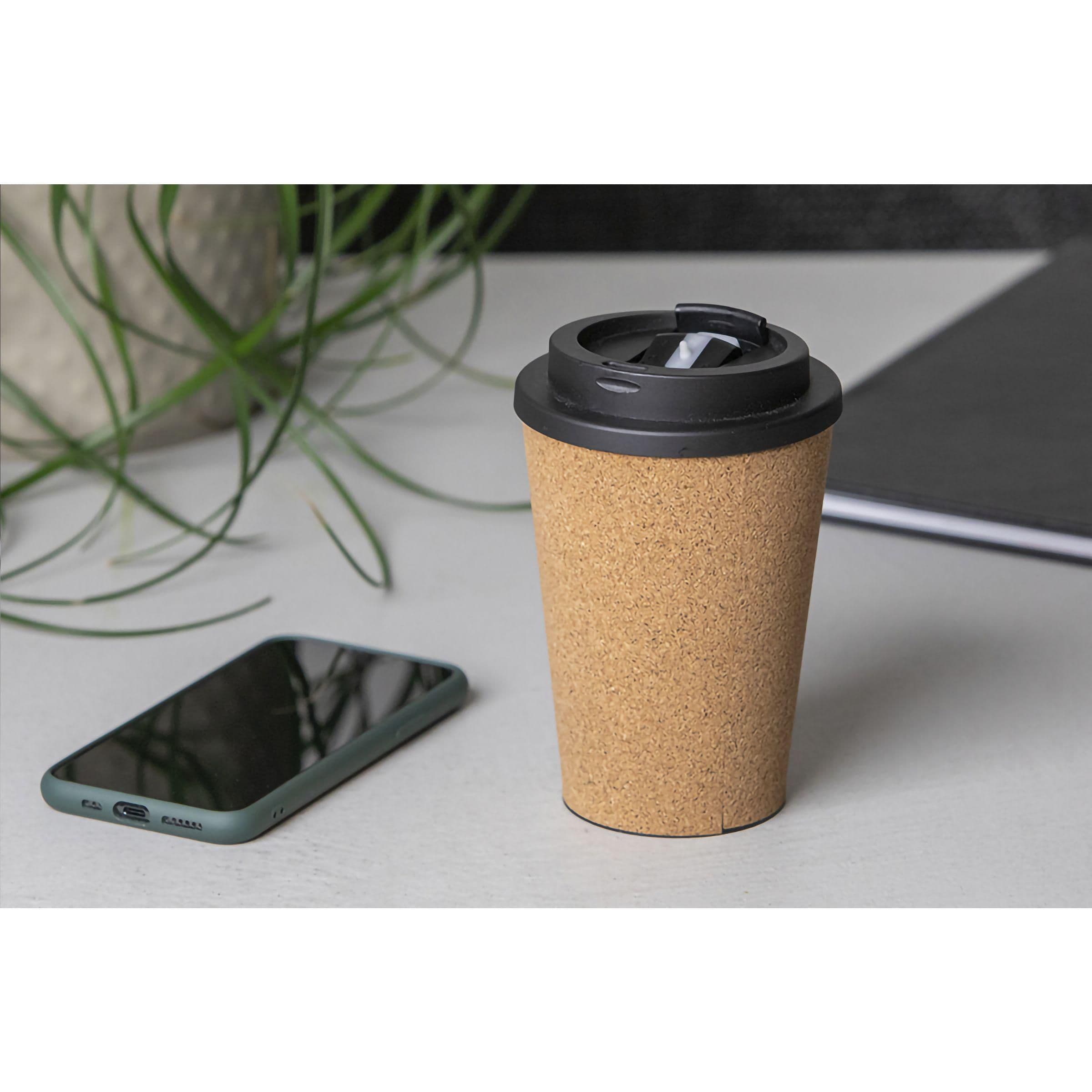 Mug PLA Cork Cup 350 ml en situation