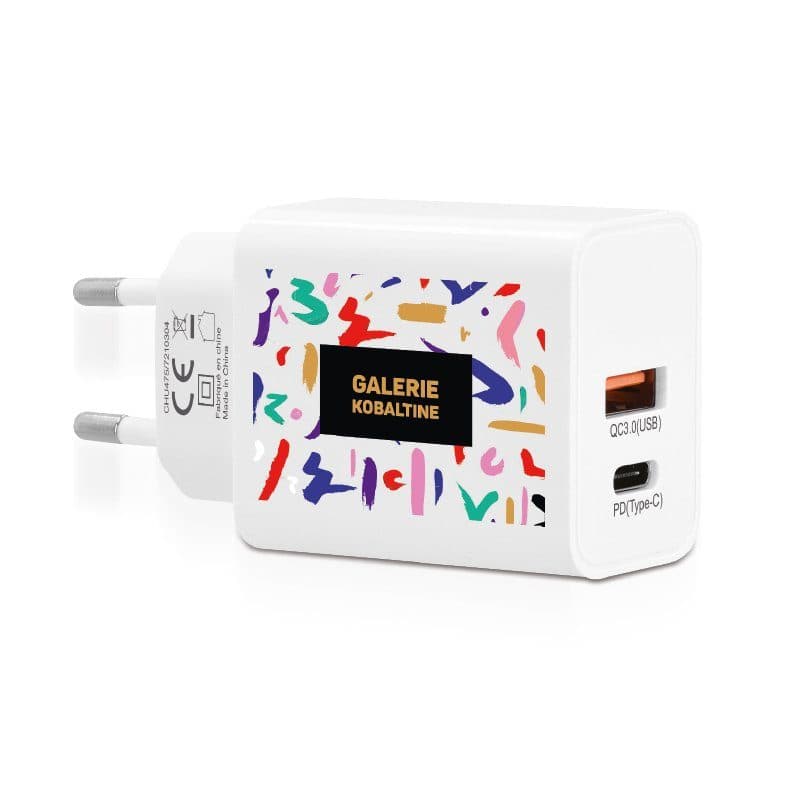CHARGEUR SECTEUR RAPIDE 20 W SORTIES USB QC3.0 & TYPE-C PD en situation