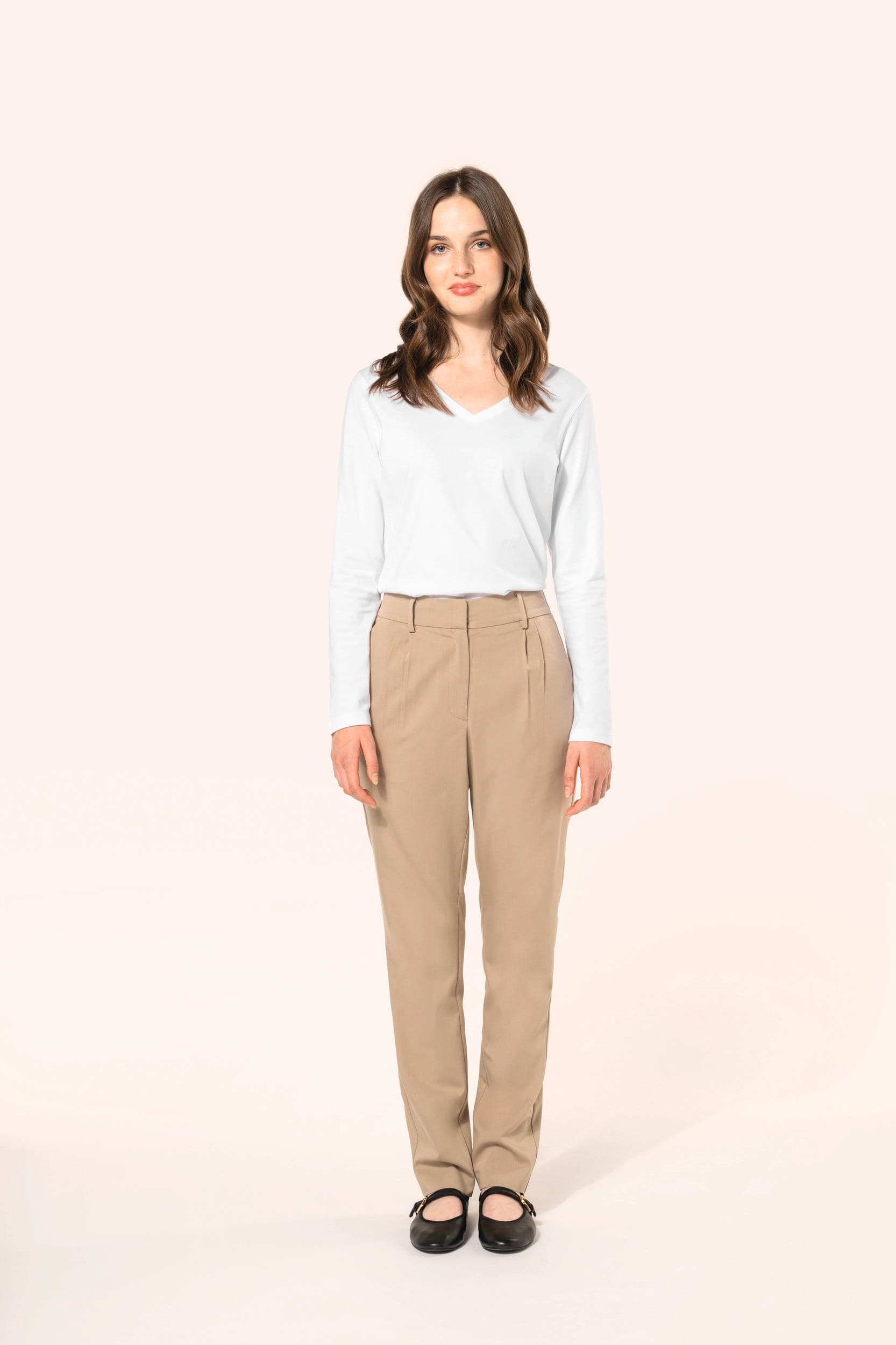 Pantalon femme en situation