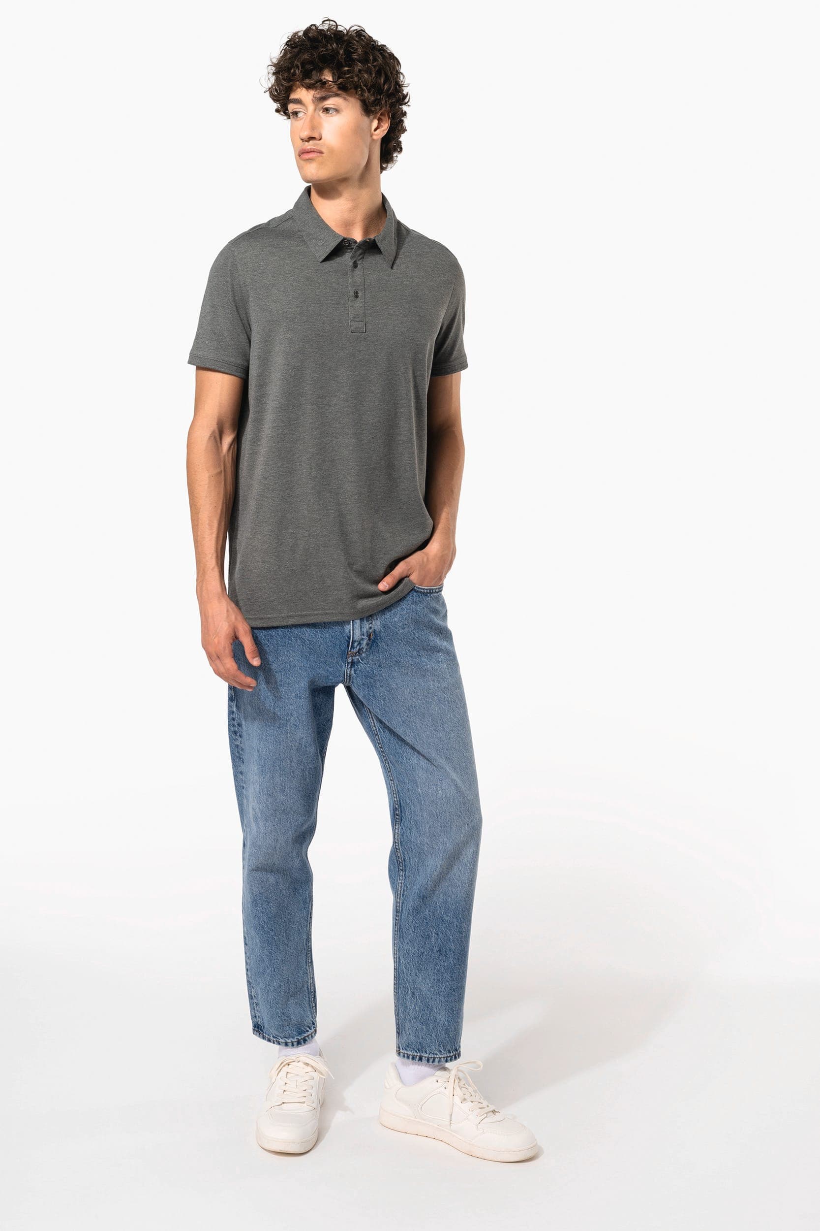 Polo jersey manches courtes homme en situation