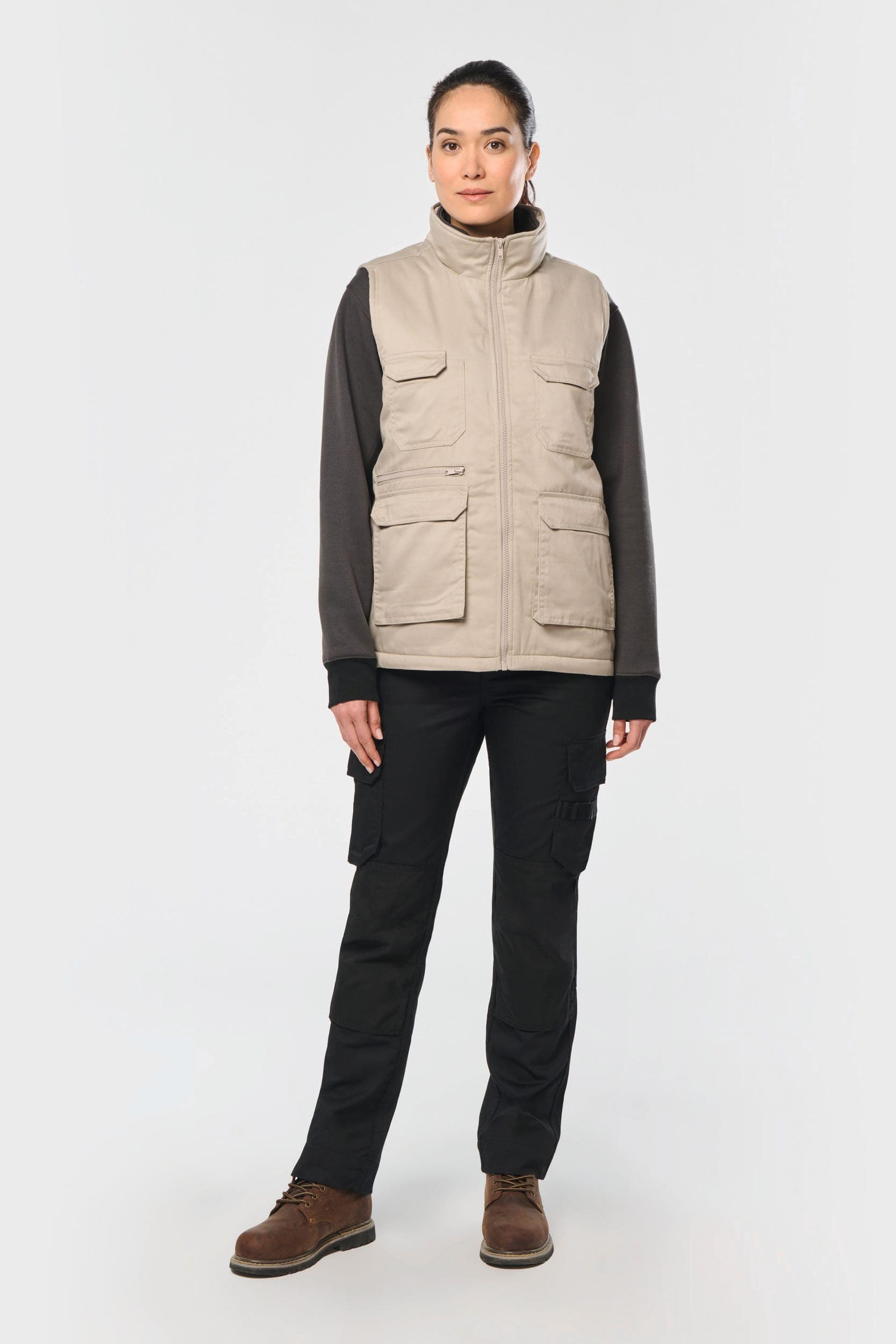 Gilet polycoton multipoches rembourré unisexe en situation