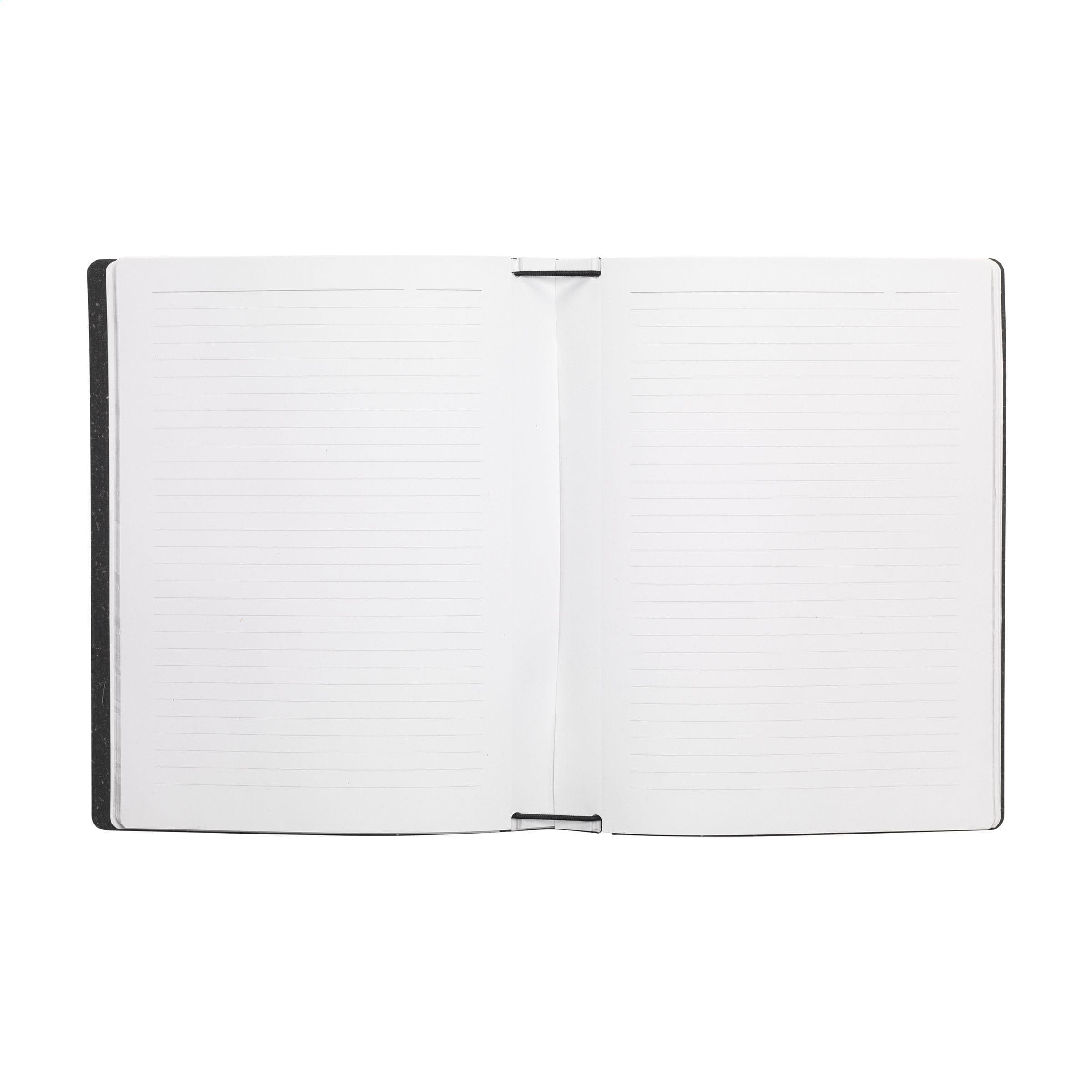 Carnet de notes A5 en cuir recyclé en situation