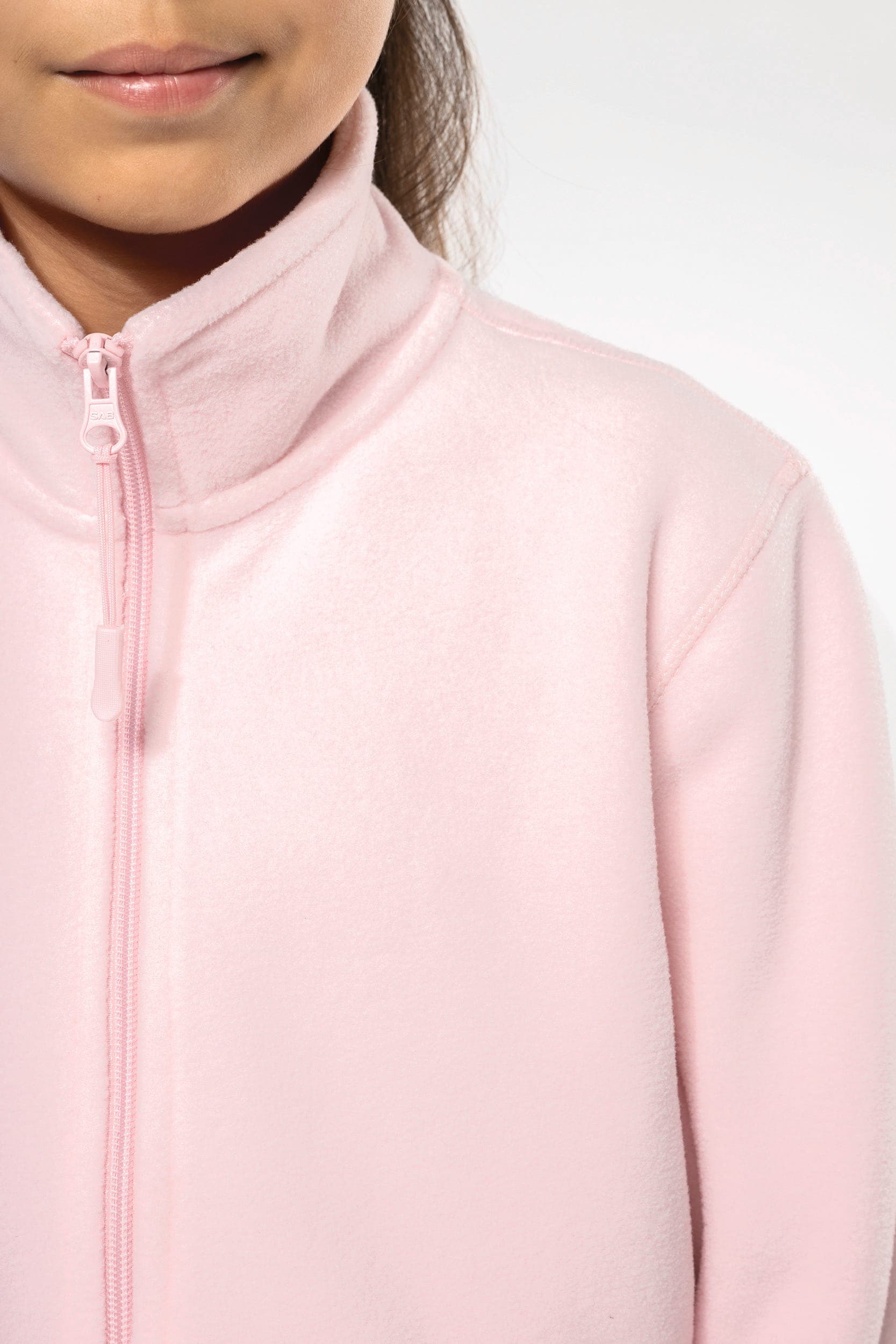 Veste micropolaire zippée enfant en situation