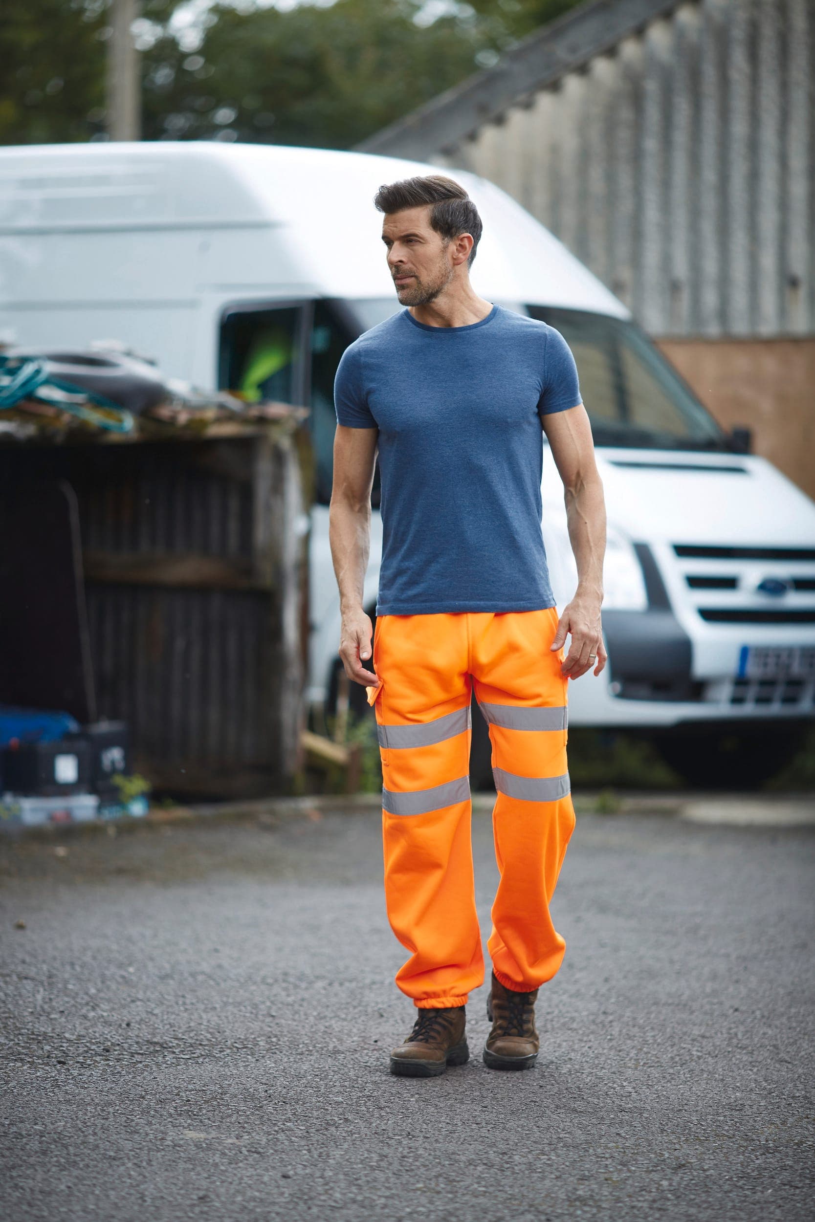 Pantalon de jogging en situation