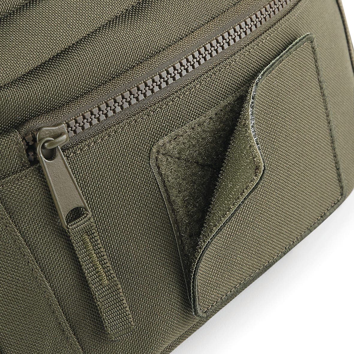 Sac banane militaire Molle en situation