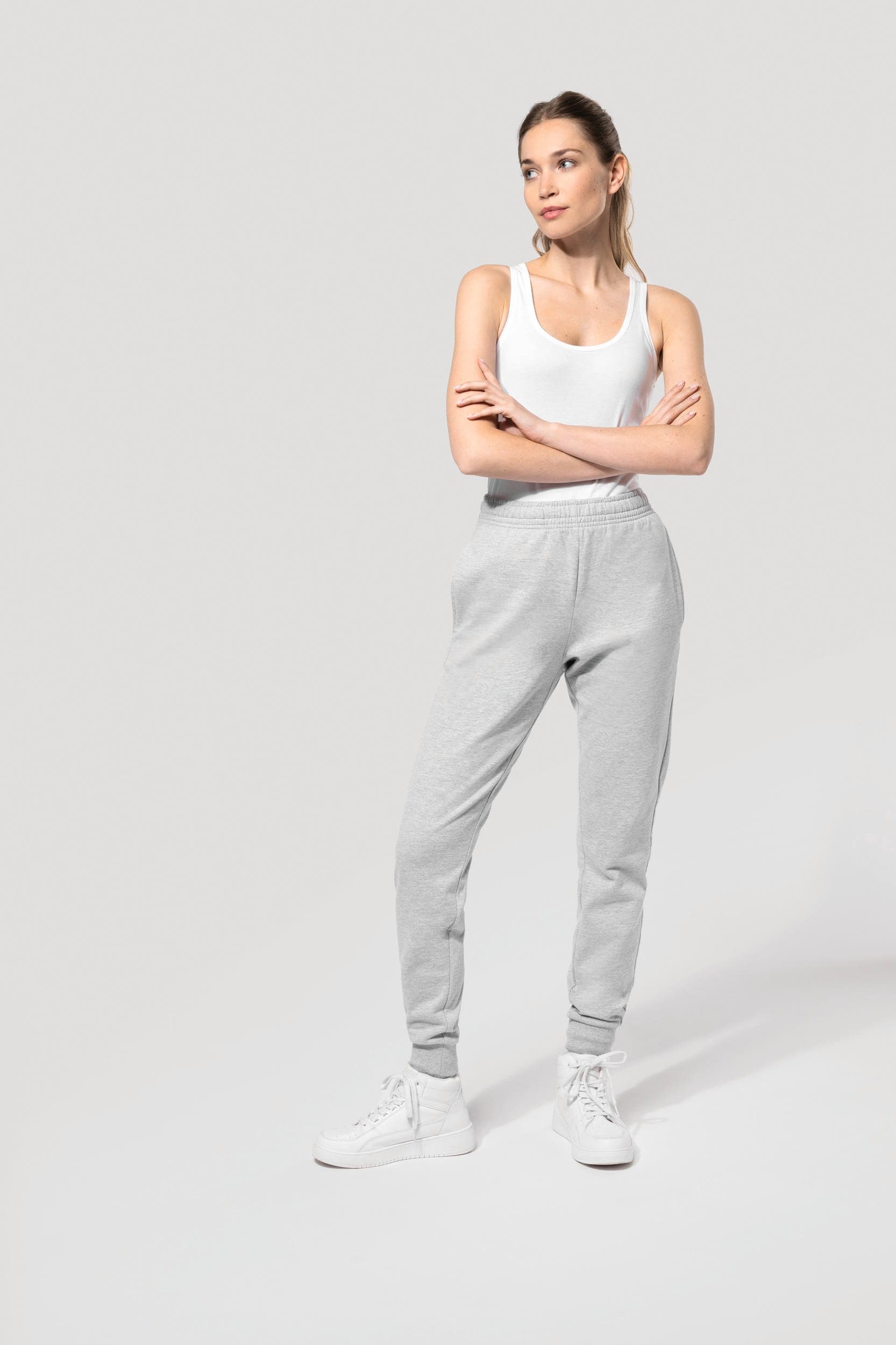 Pantalon molleton unisexe en situation