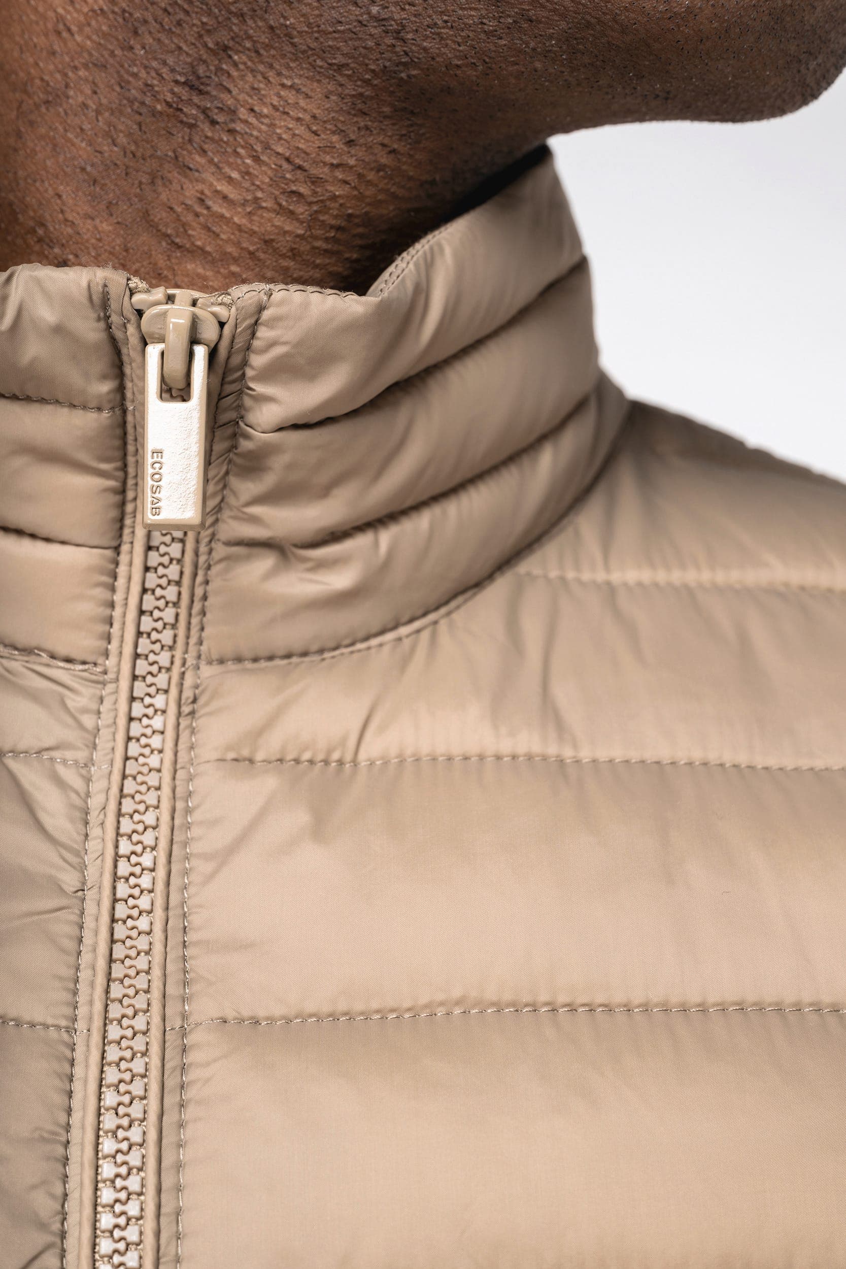Bodywarmer écoresponsable léger homme en situation