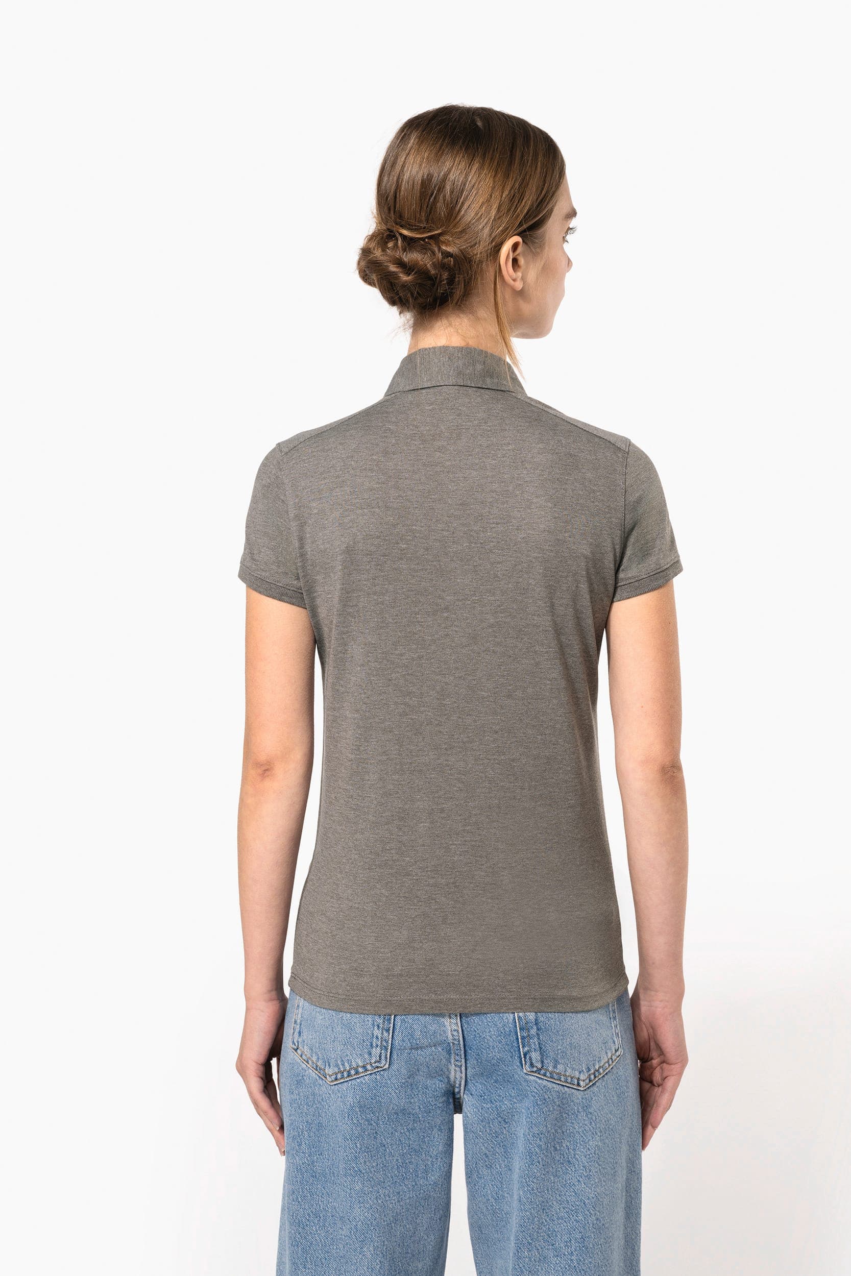 Polo jersey manches courtes femme en situation