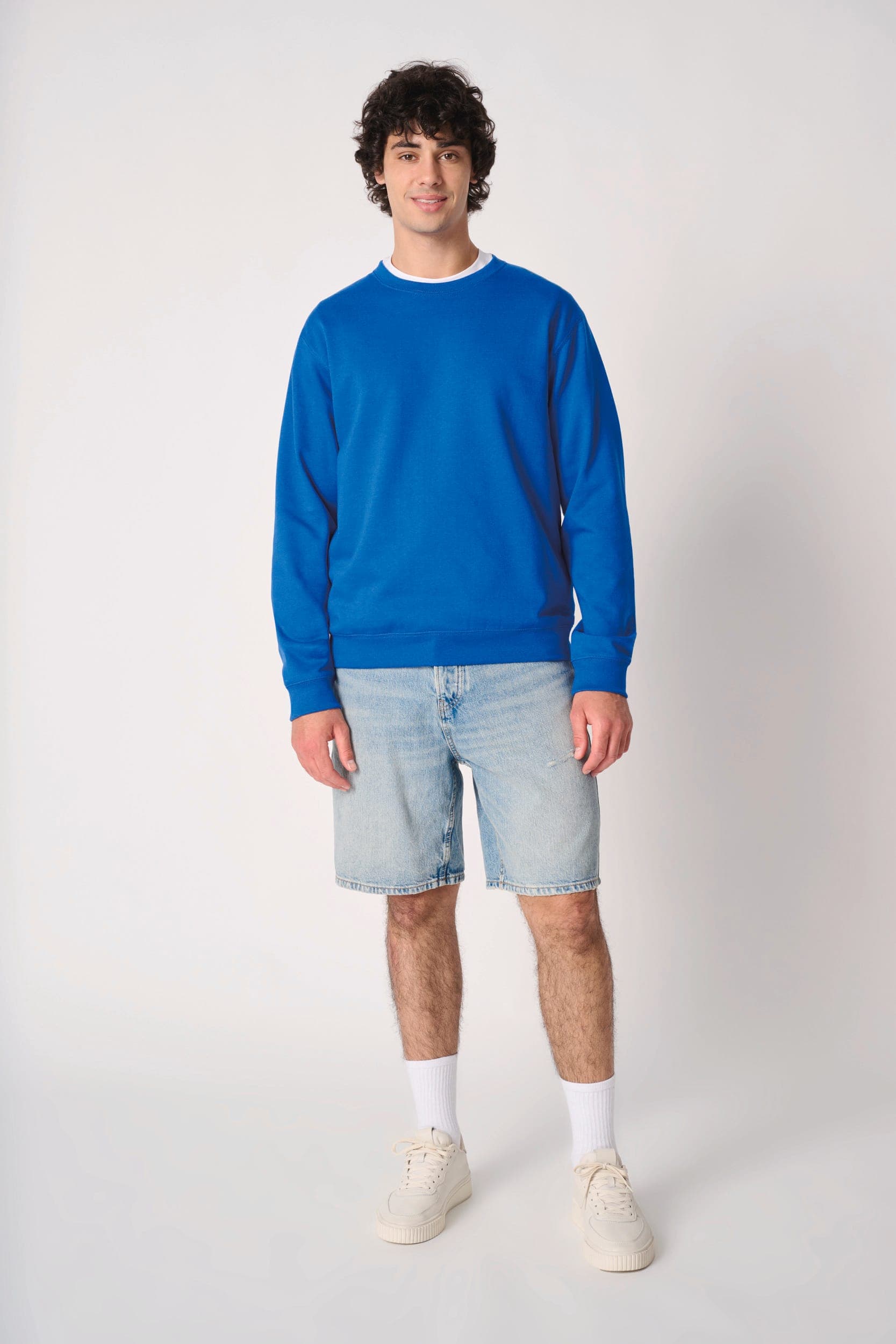 Sweat-shirt col rond unisexe en situation