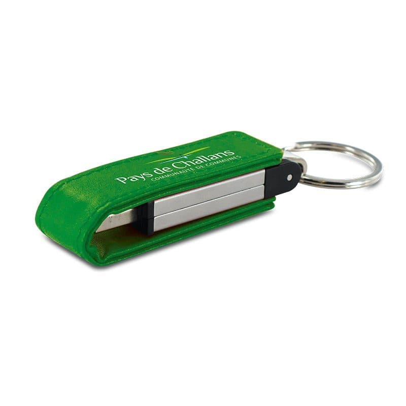 CLE USB SIMILI CUIR/METAL 4Go en situation