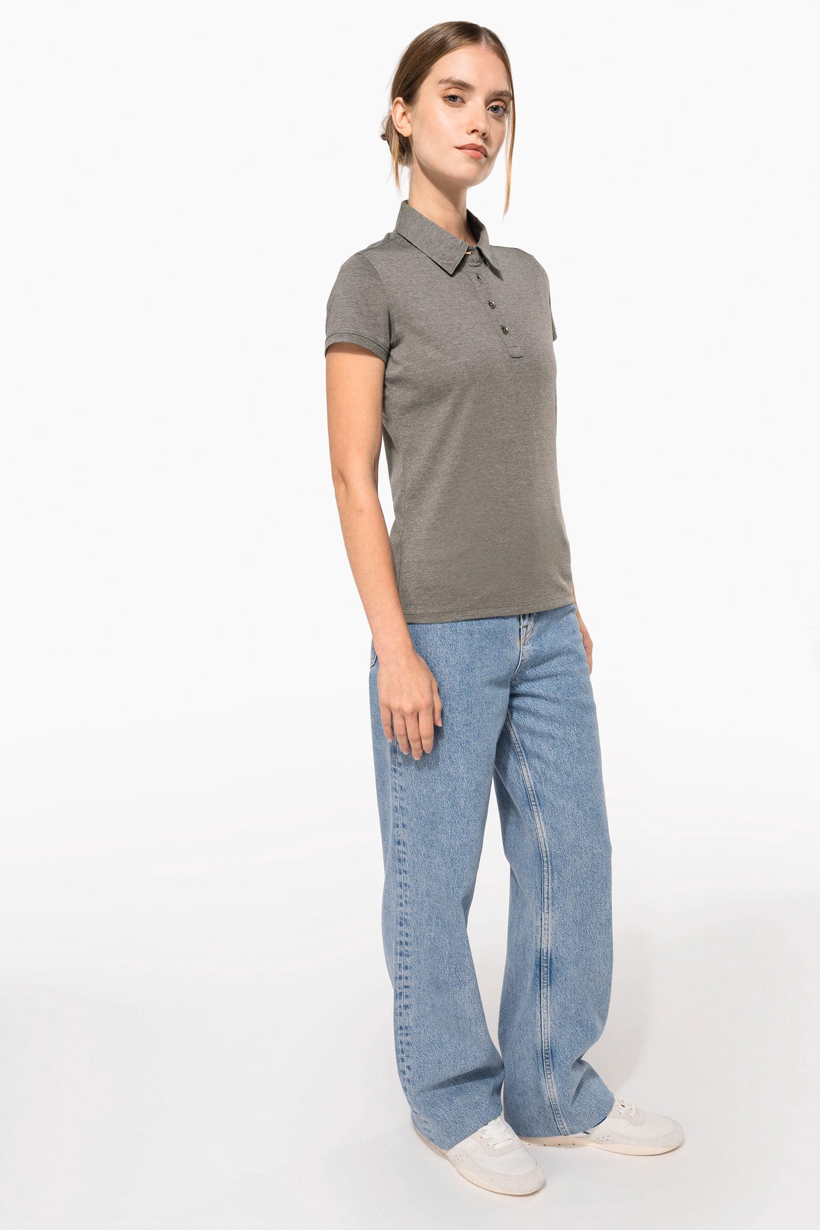 Polo jersey manches courtes femme en situation