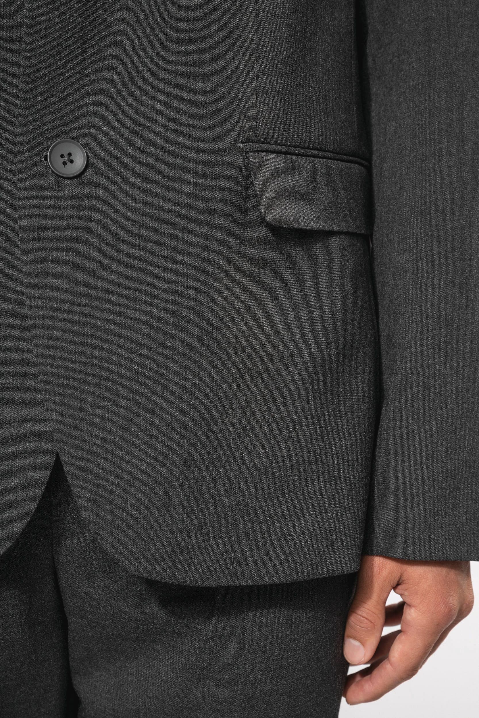 Pantalon homme en situation