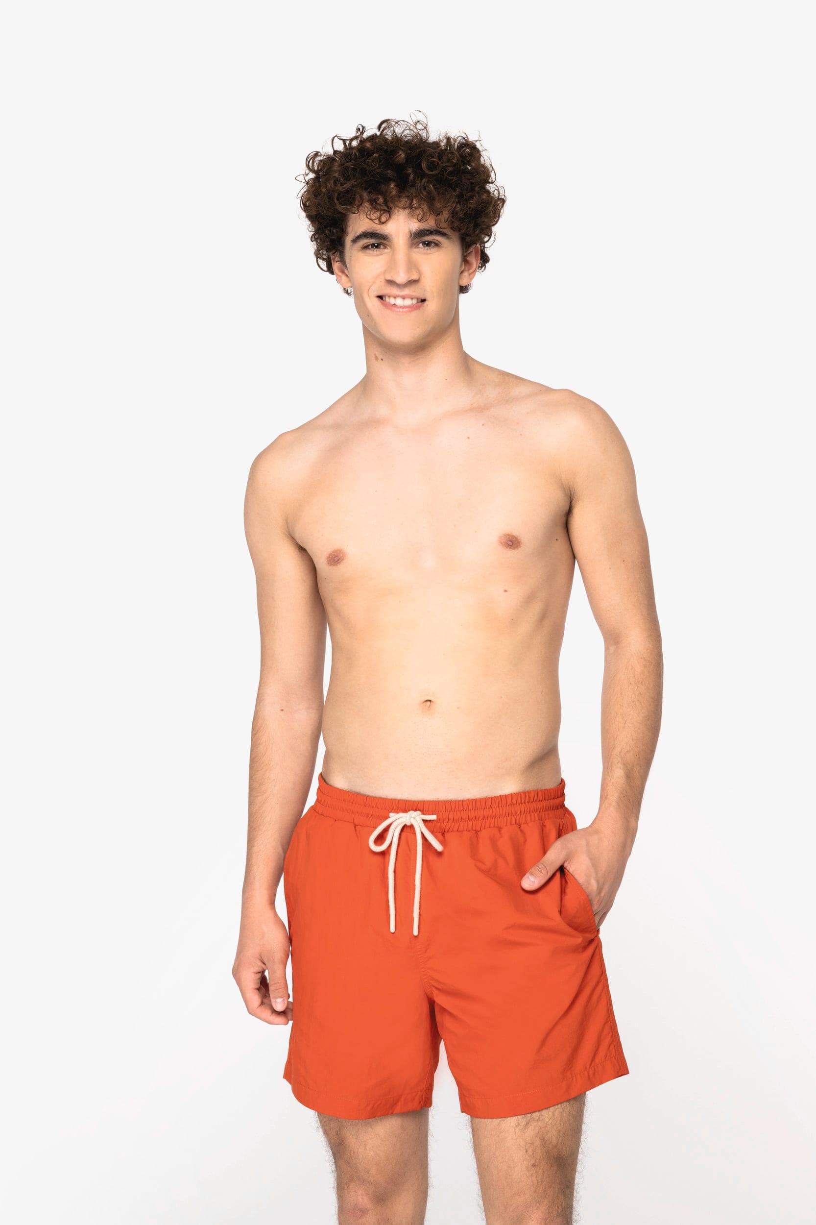 Short de bain écoresponsable homme en situation
