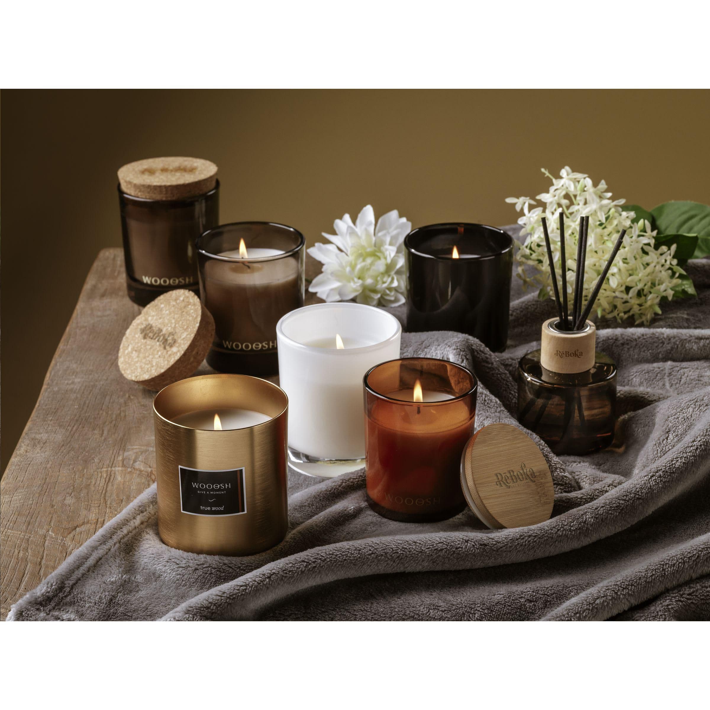 Bougie parfumée Wooosh Scented Candle Sweet Vanilla en situation