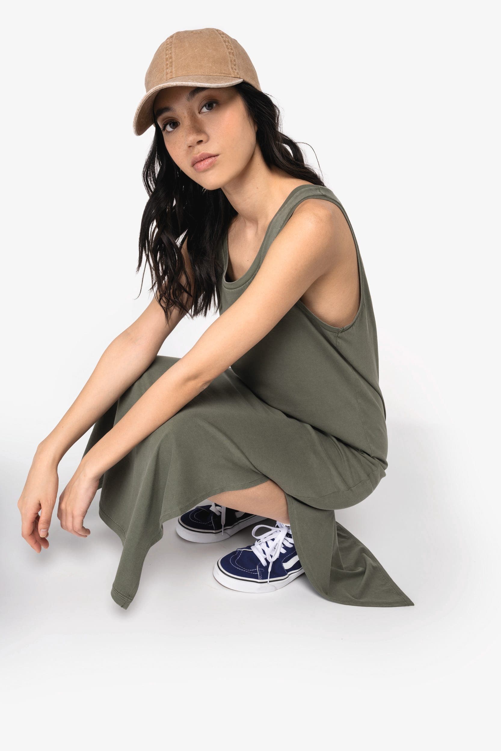 Robe écoresponsable délavée en jersey femme en situation