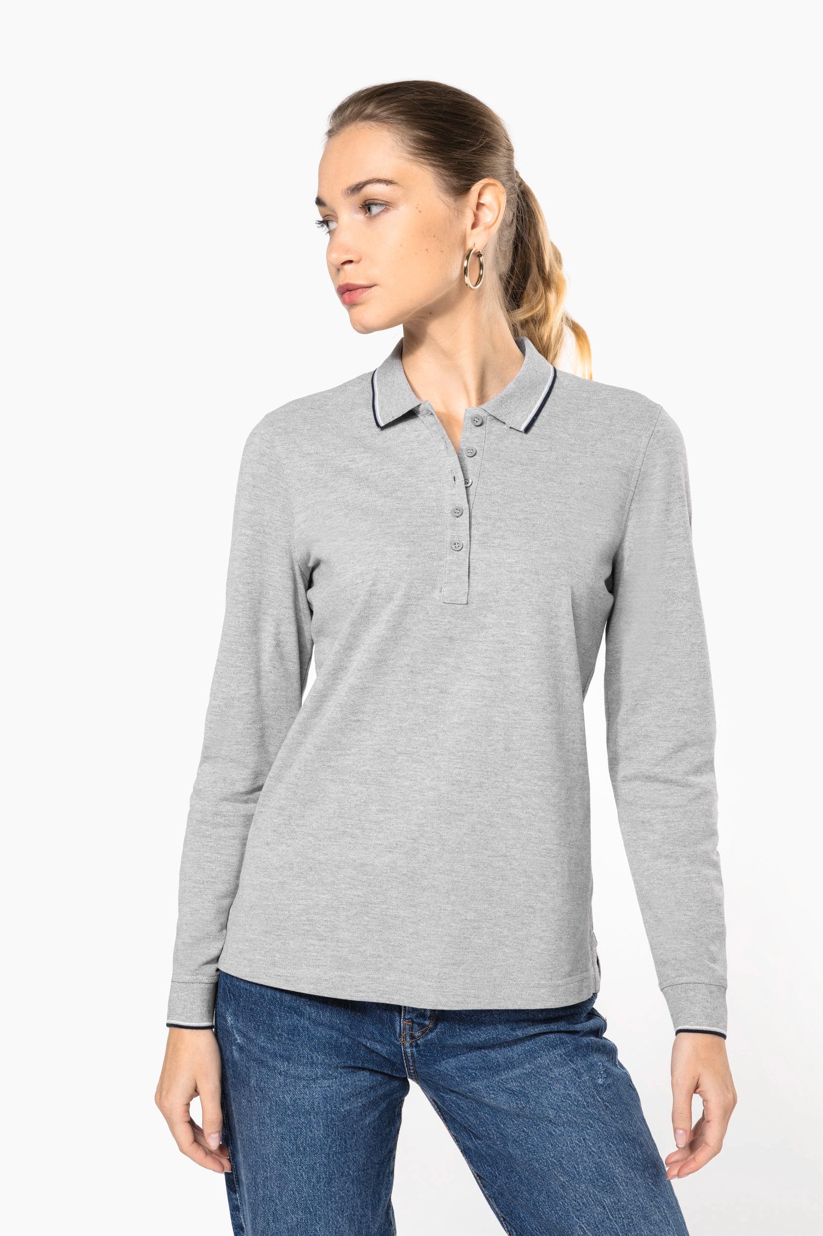 Polo maille piquée manches longues femme en situation