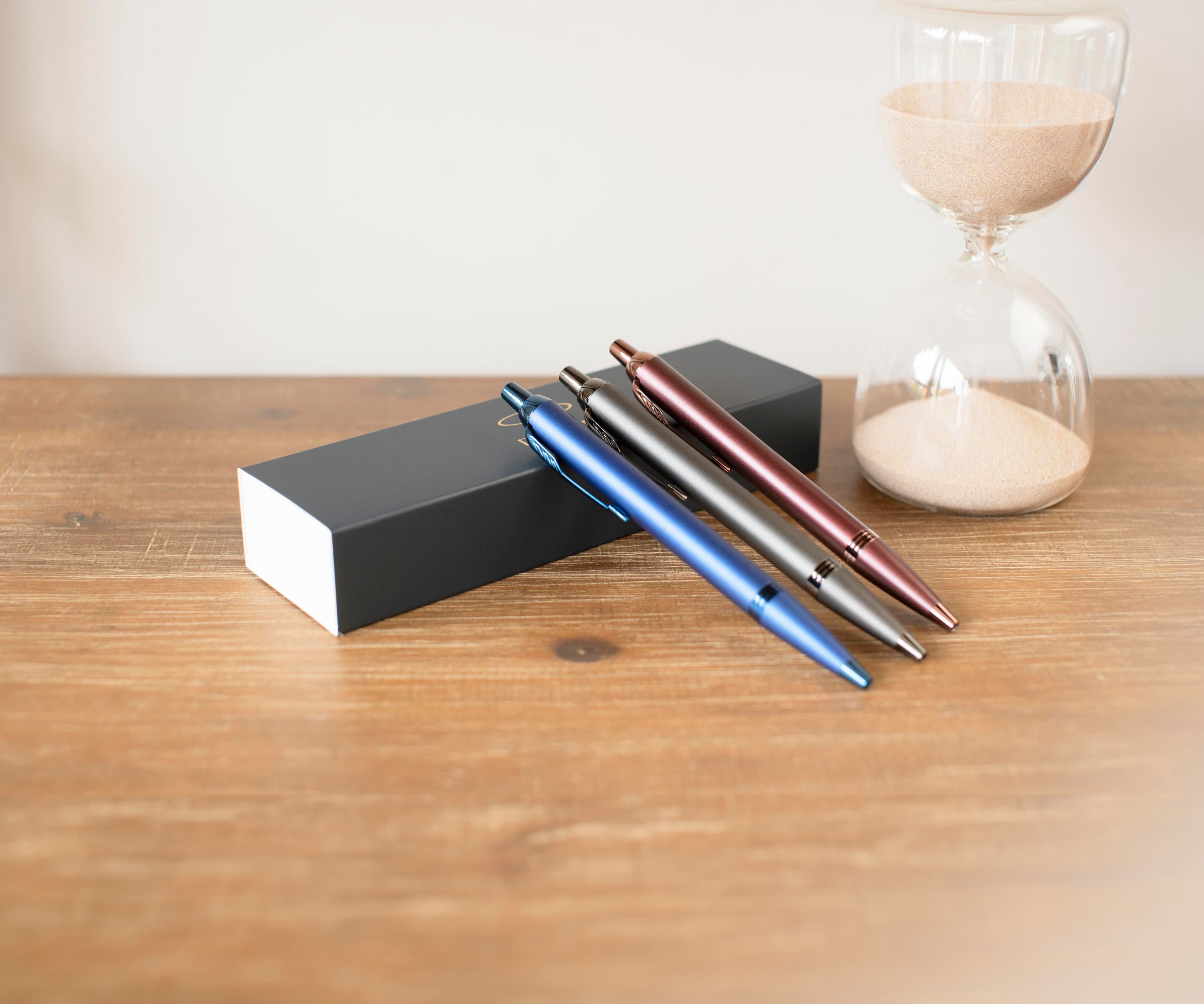 Stylo bille Parker IM Monochrome | Métal en situation