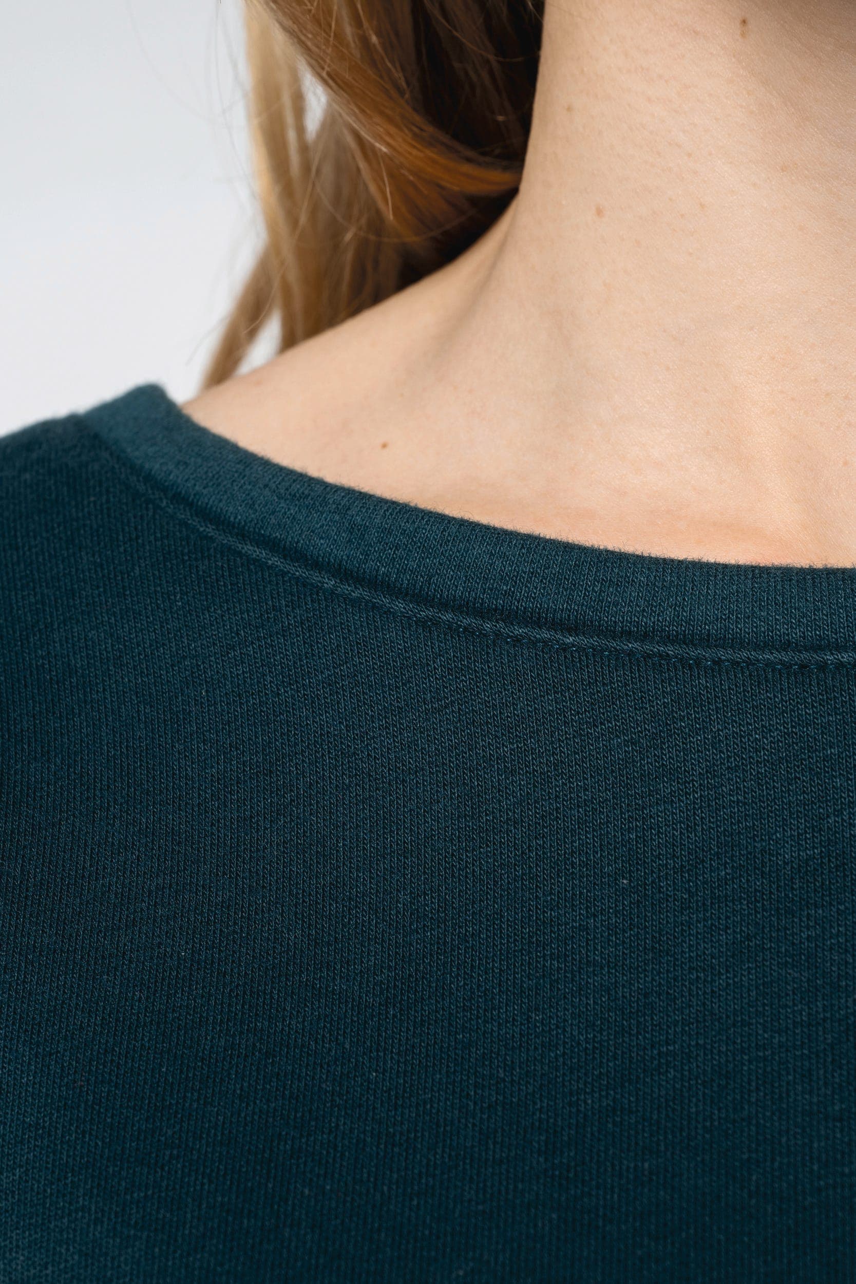 Sweat-shirt femme "Loose" en situation