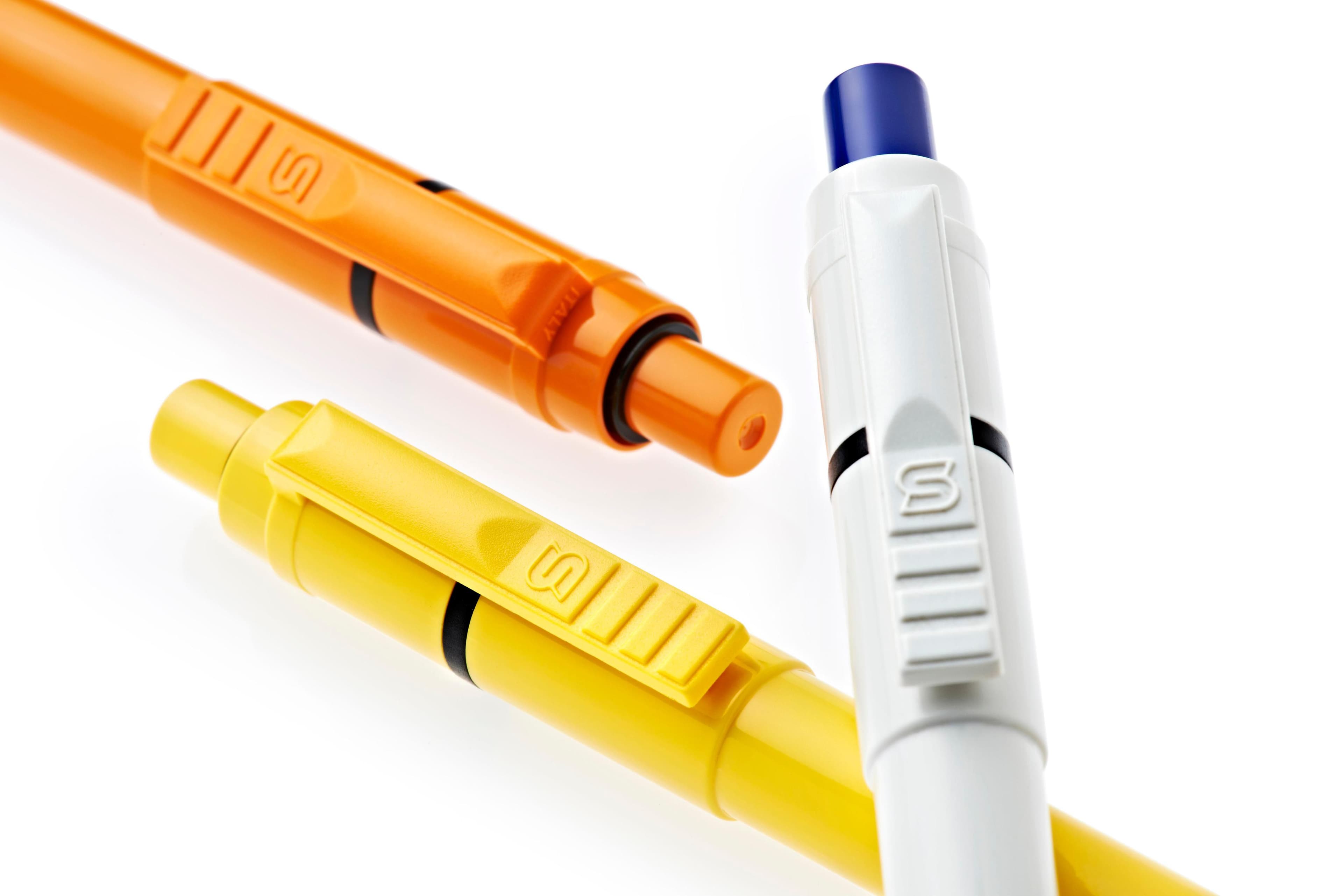 Stylo bille Stilolinea Baron Extra en situation