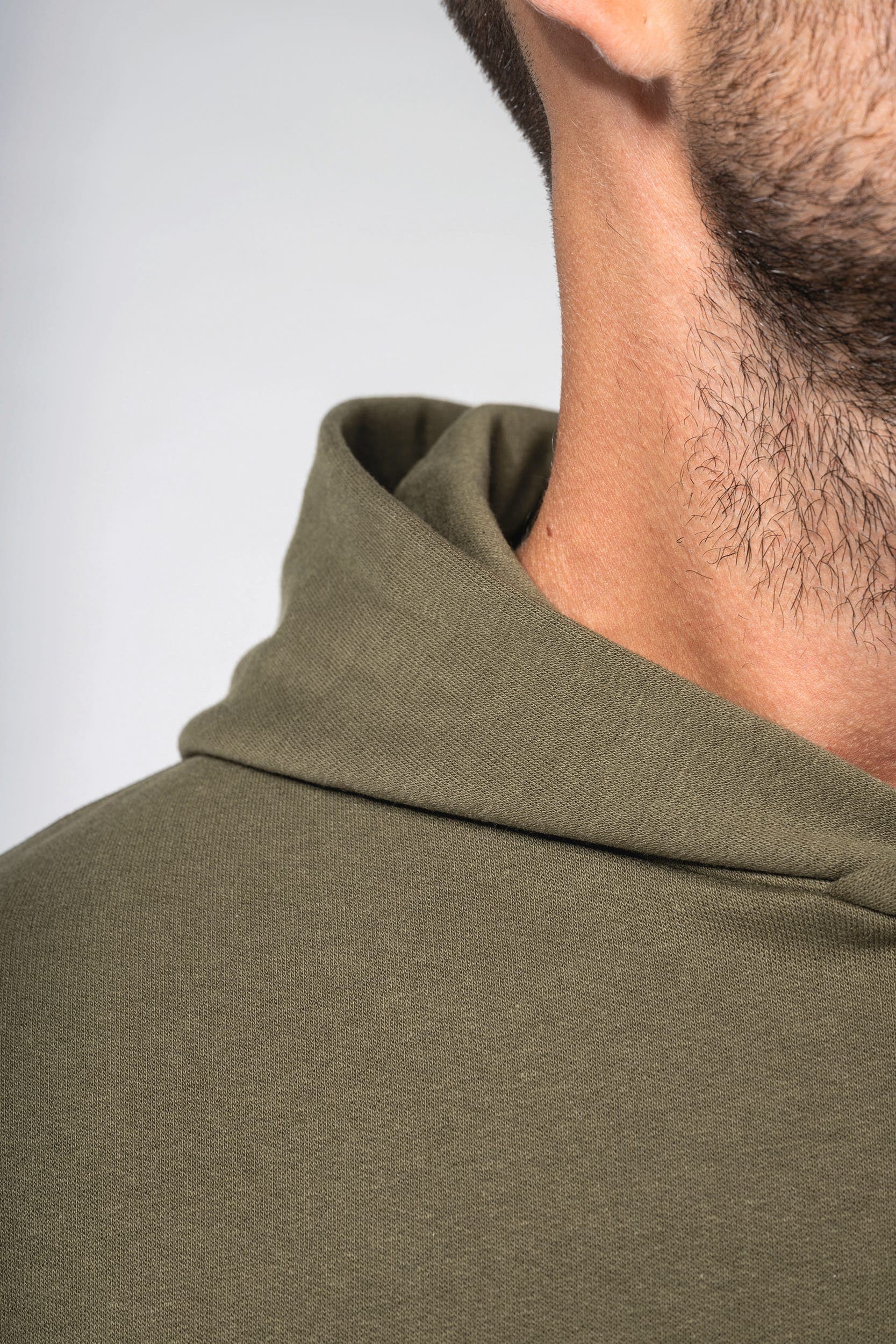Sweatshirt à capuche molleton oversize unisexe en situation