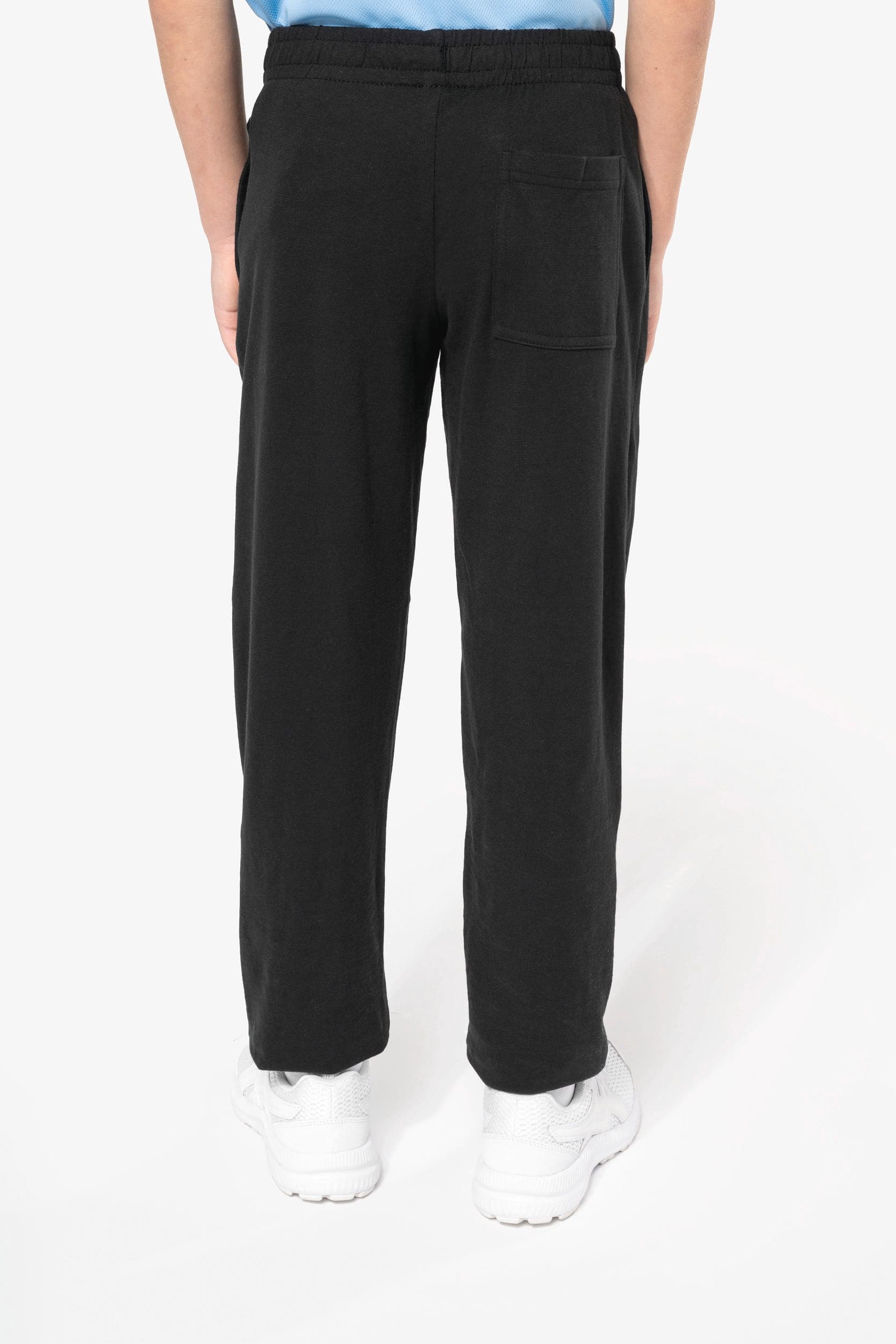 Pantalon de jogging en coton léger enfant en situation