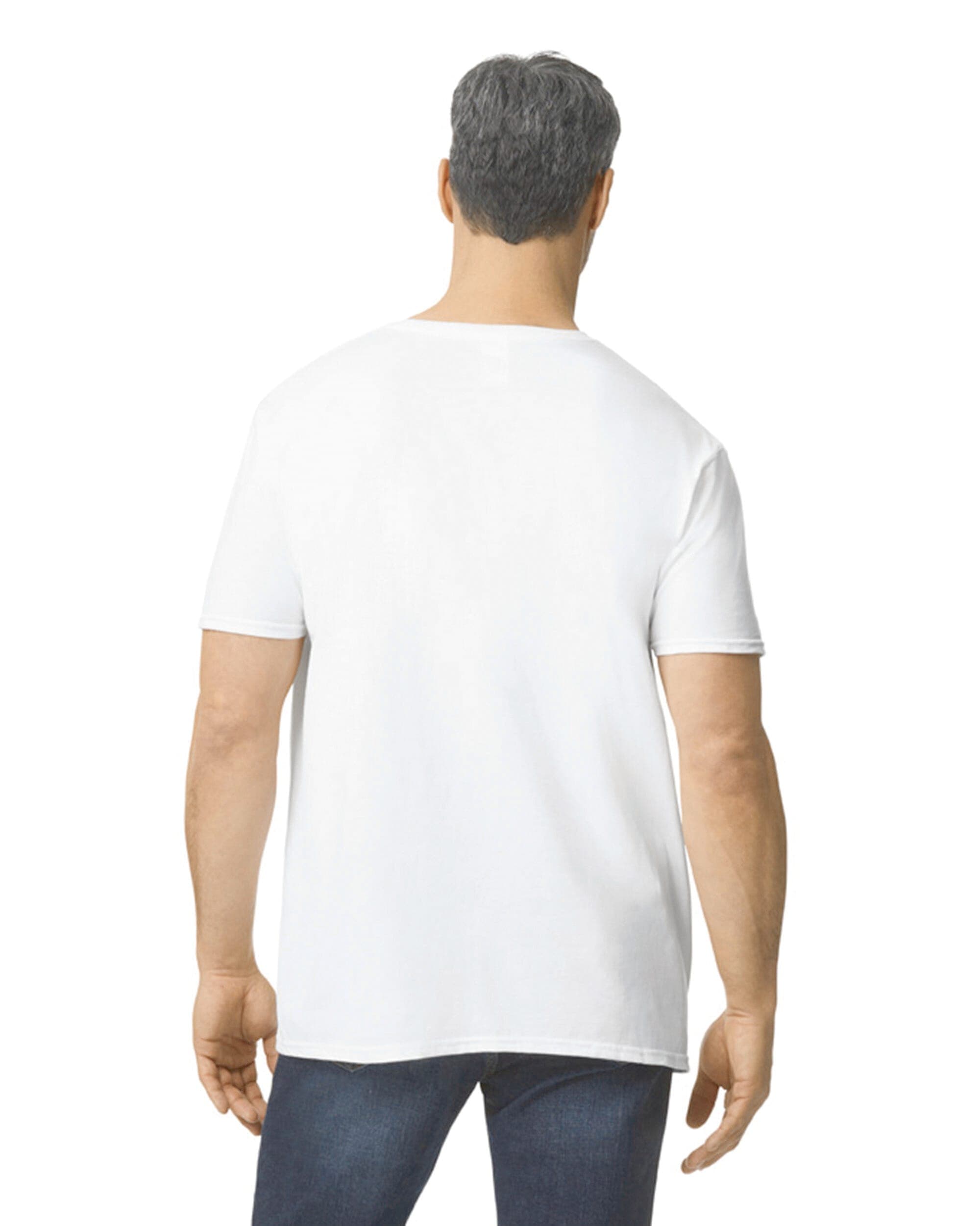 T-shirt homme col v Softstyle en situation