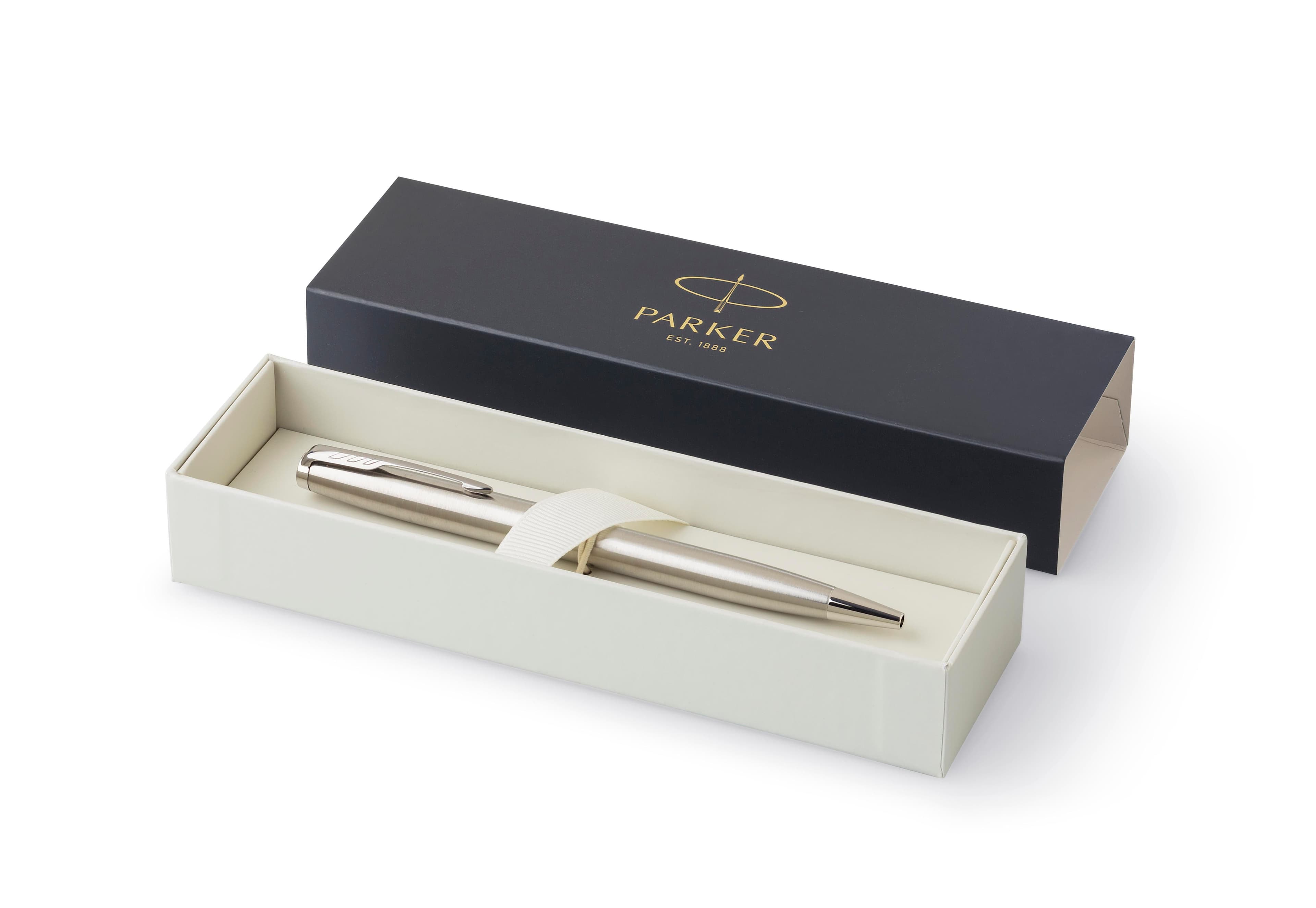 Stylo bille Parker Sonnet | Acier inoxydable en situation