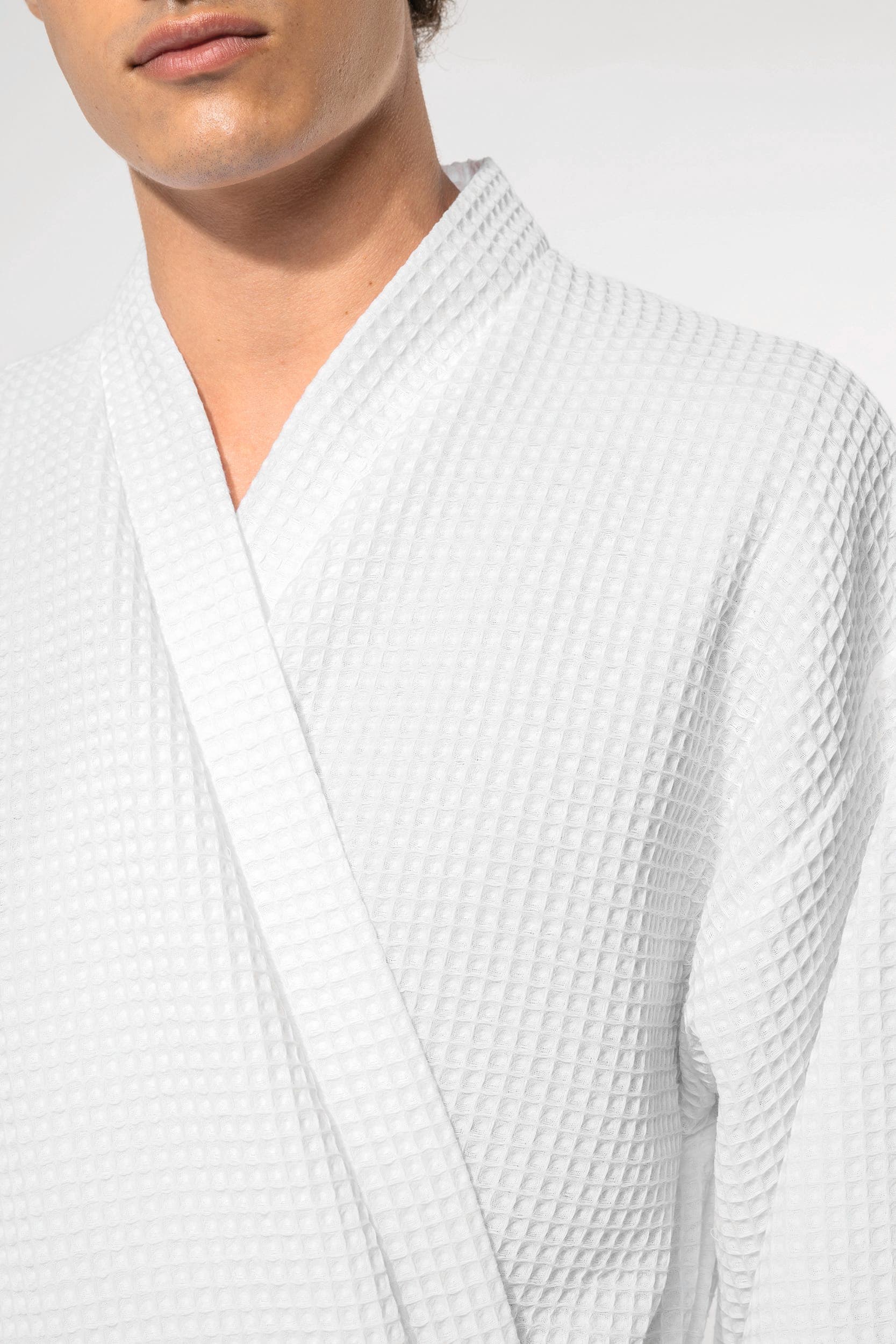 Peignoir kimono nid d'abeille en situation