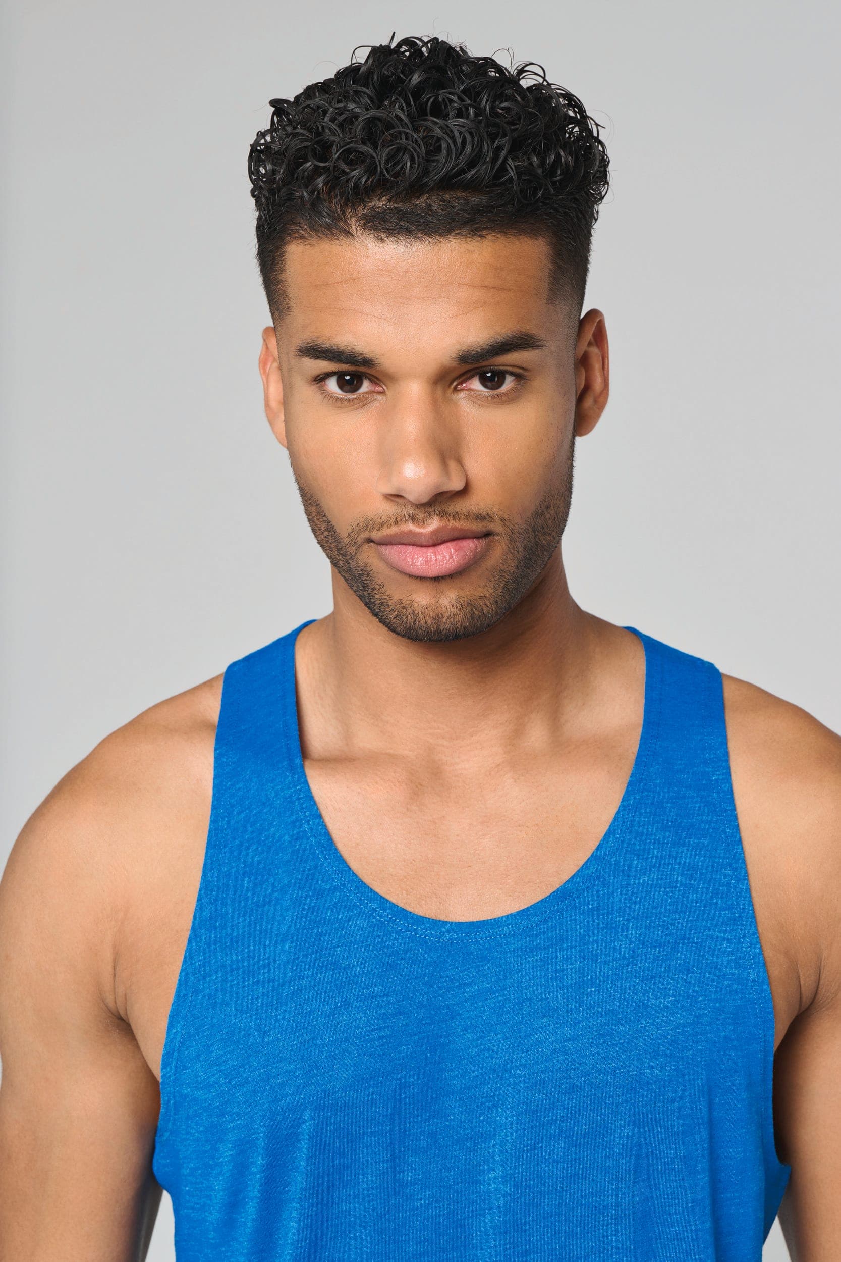 Débardeur triblend homme en situation