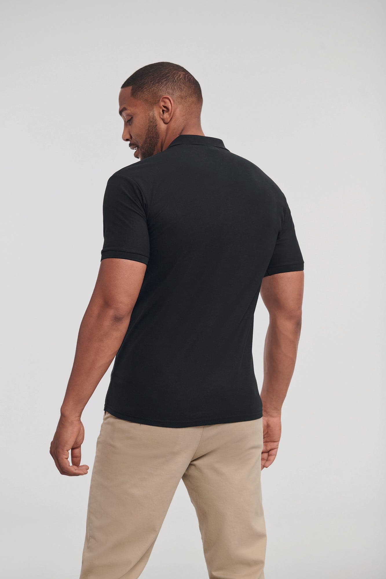 Polo homme Authentic Eco en situation