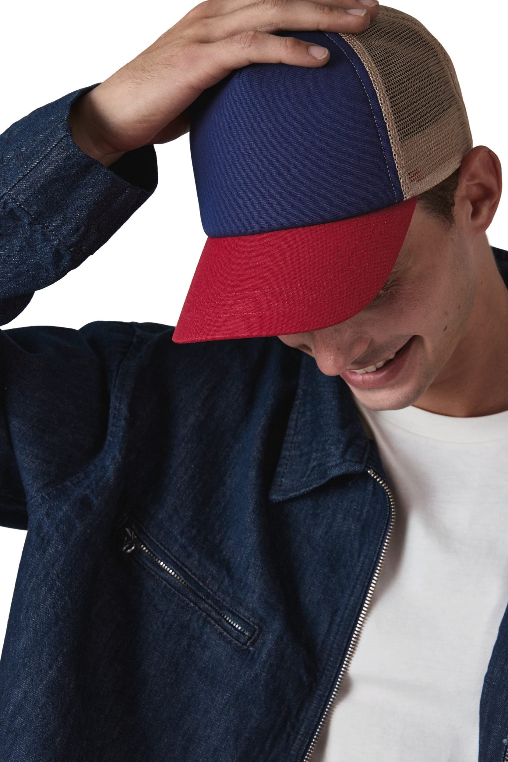 Casquette trucker 5 panneaux en coton canvas - K-up Gold Label en situation
