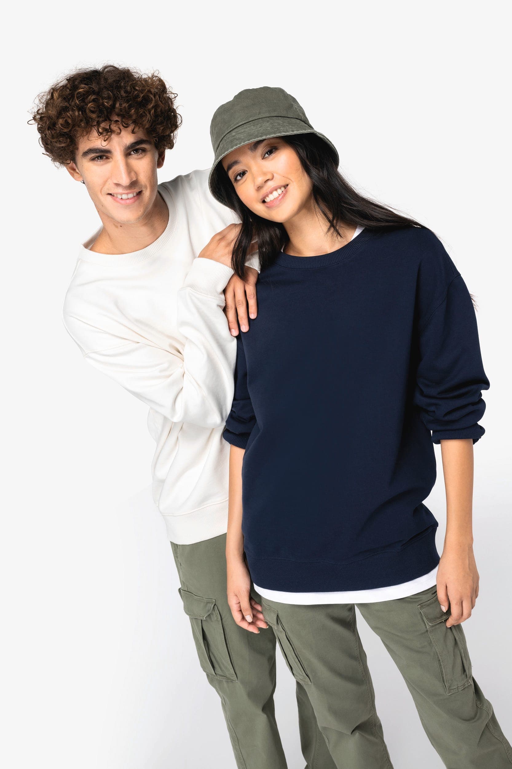 Sweat-shirt écoresponsable à col rond à épaules tombantes French Terry unisexe
