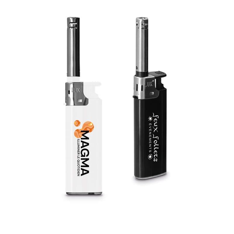 BRIQUET ALLUME TOUT RECHARGEABLE en situation