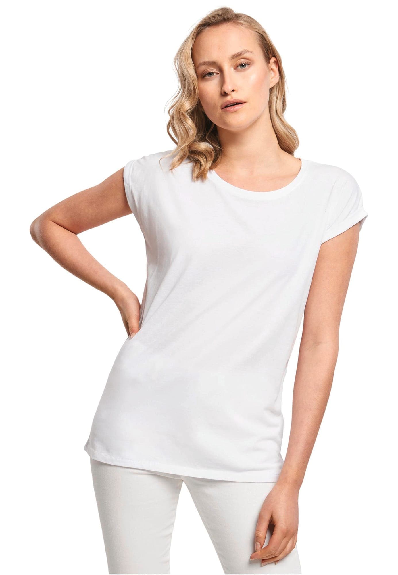 T-shirt manches à revers femme en situation