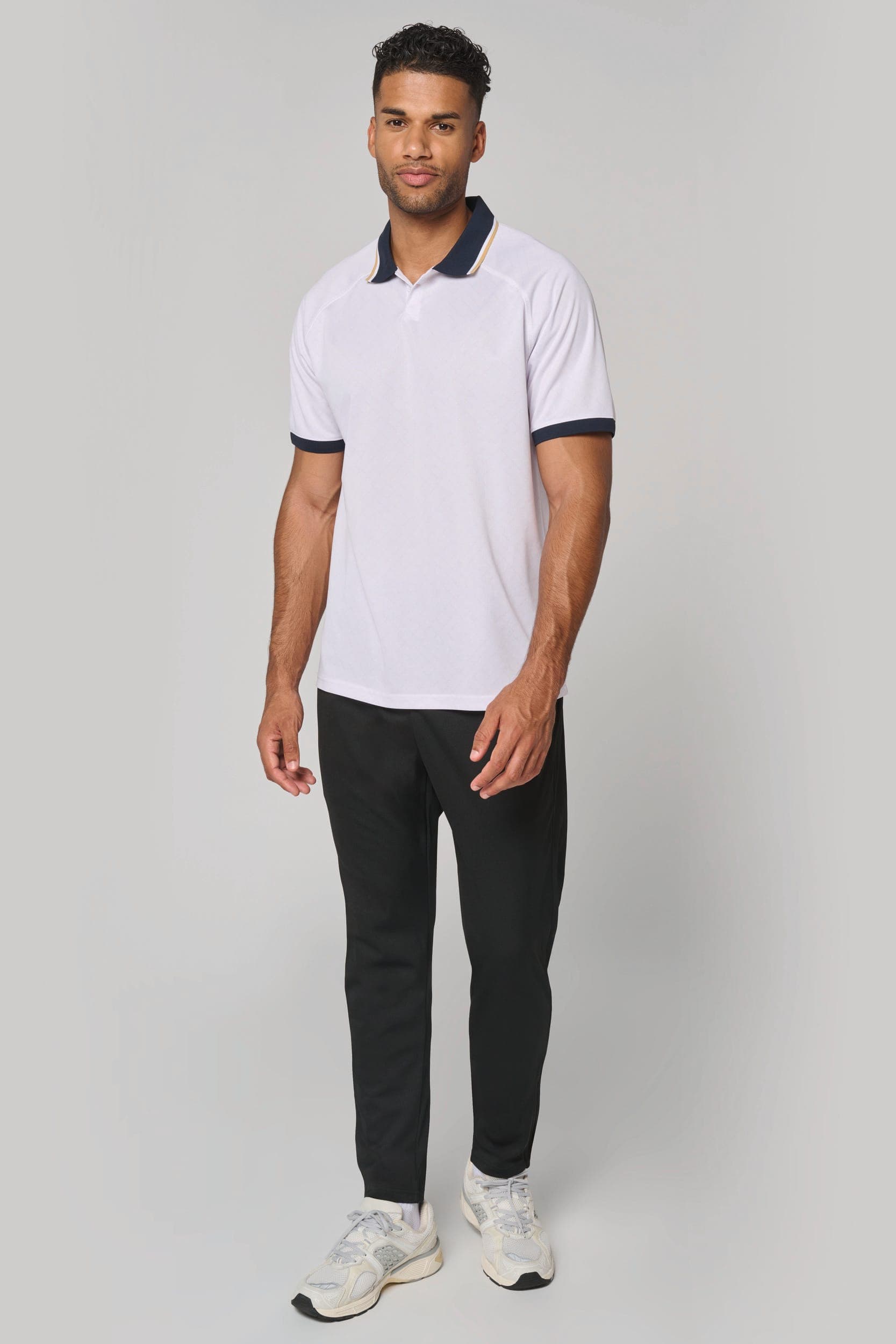 Maillot lifestyle à col polo unisexe en situation