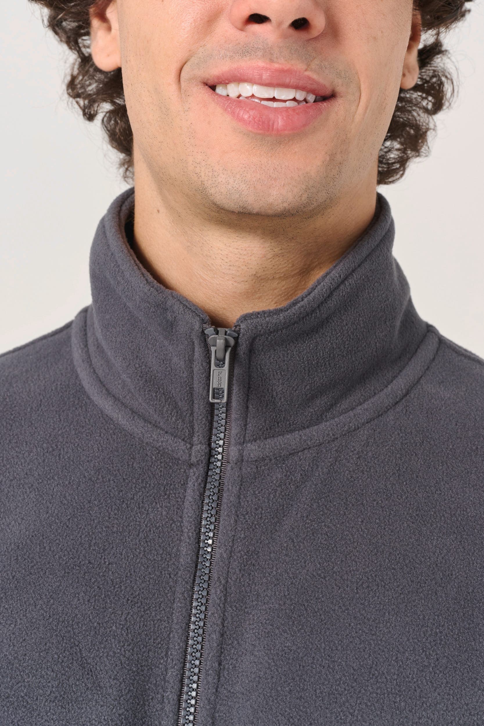 Veste polaire unisexe en situation