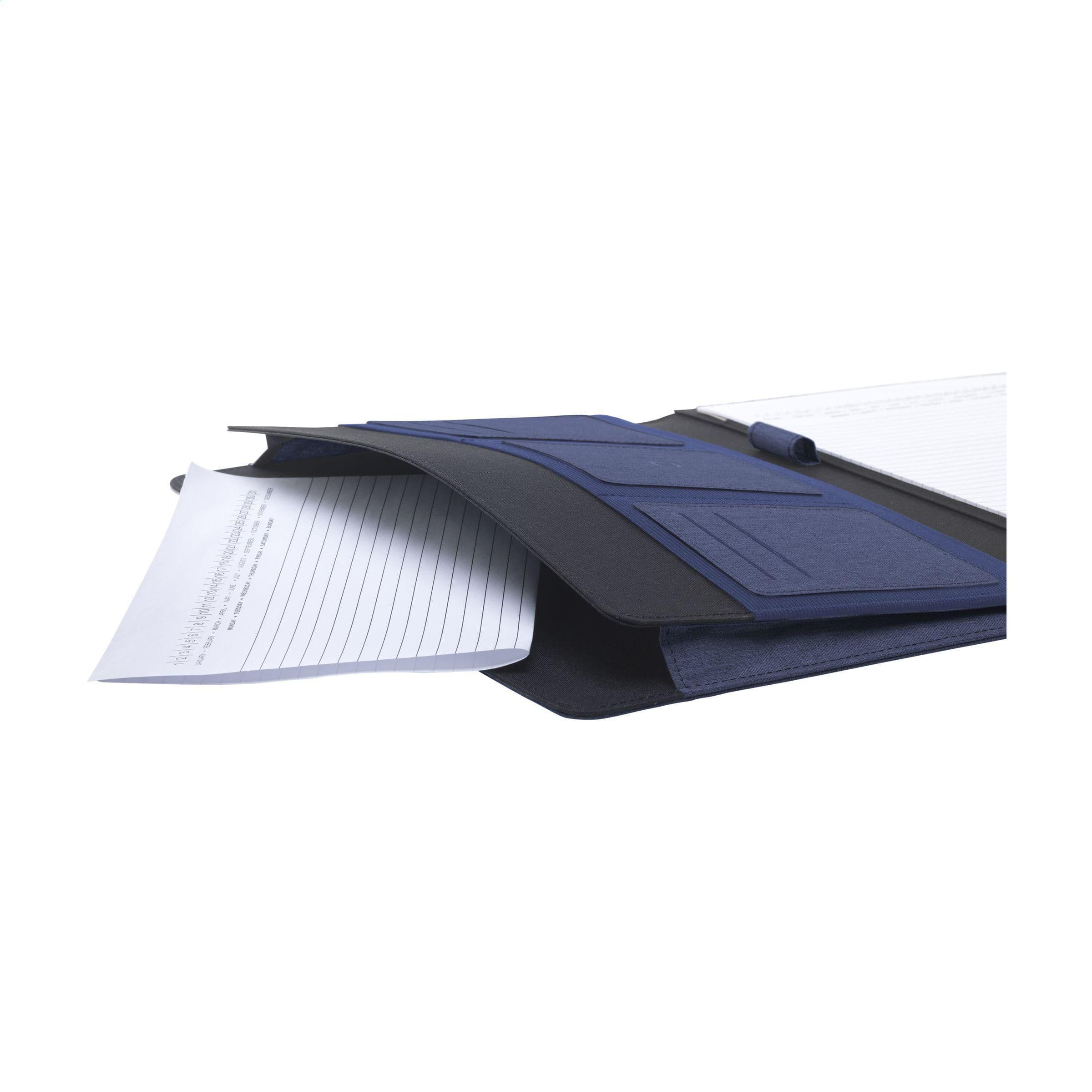 Porte-documents Quest Portfolio RCS RPET A4 en situation